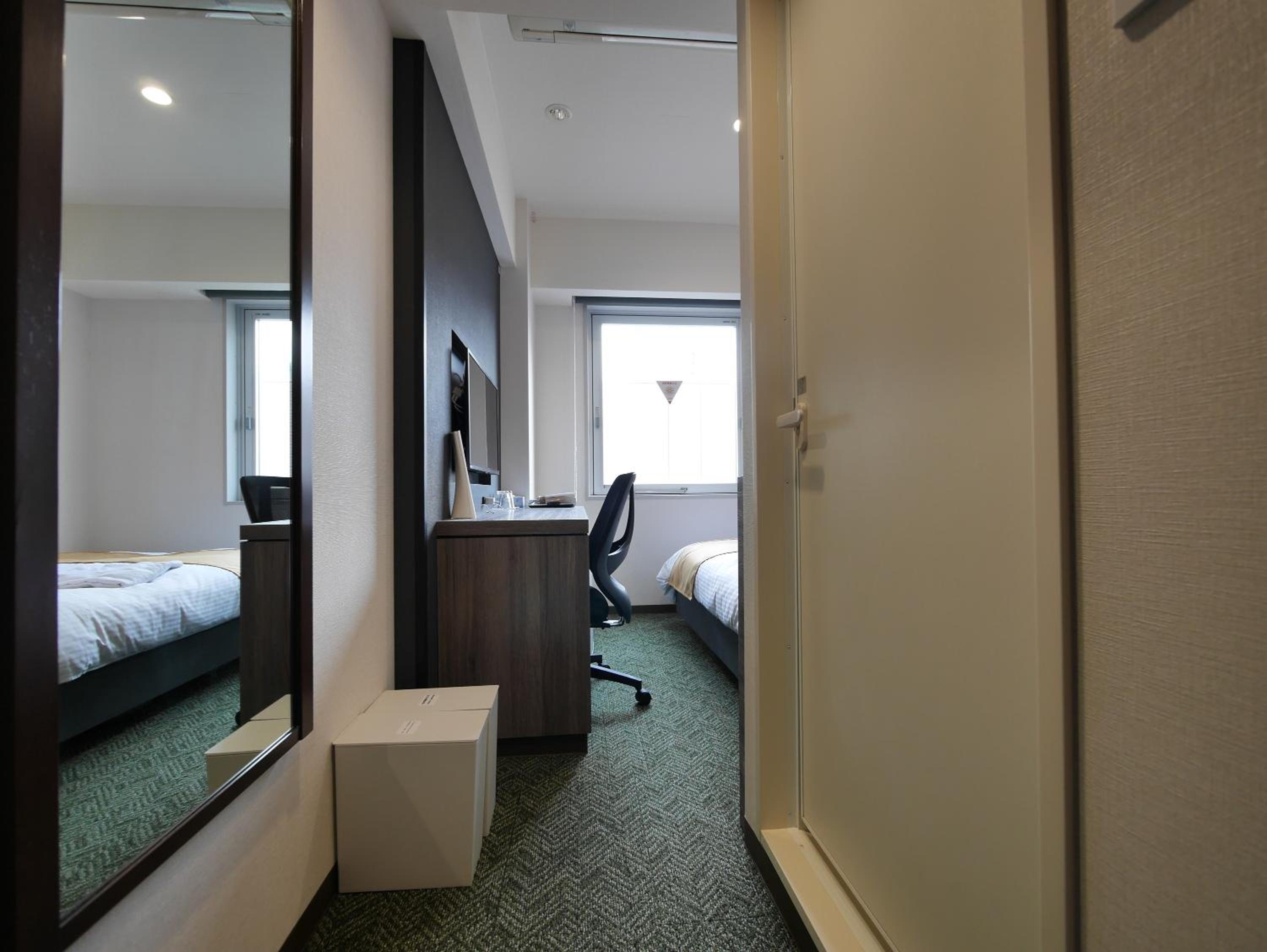 Standard Double Room - No Daily Cleaning, Online Pre-registration required photo 2