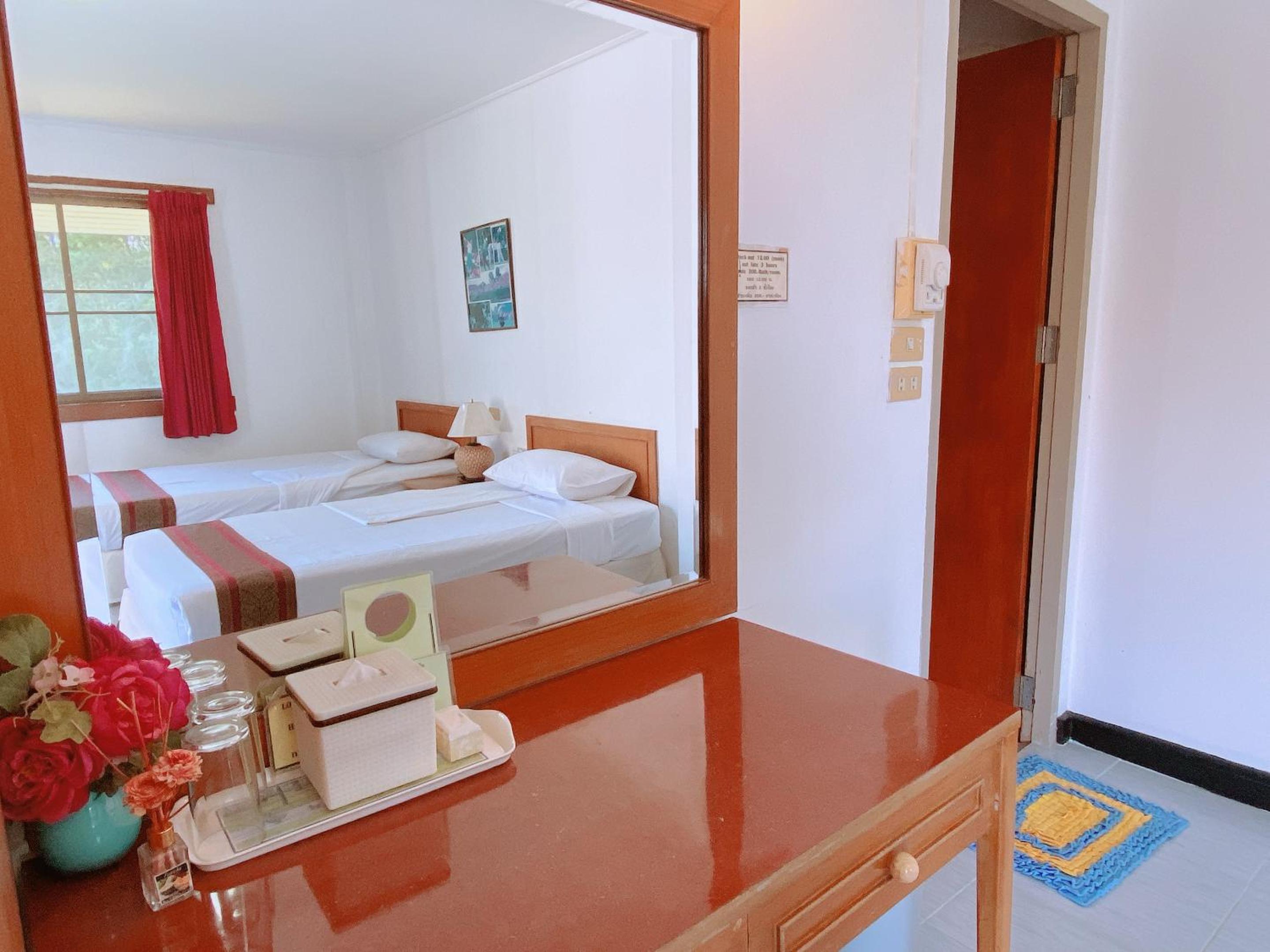 Superior Twin Room - Photo 5