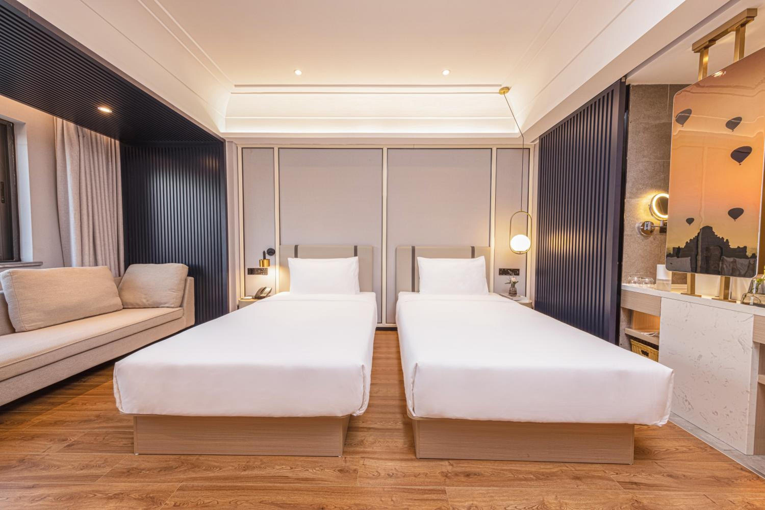 Executive Twin Room - Photo 2