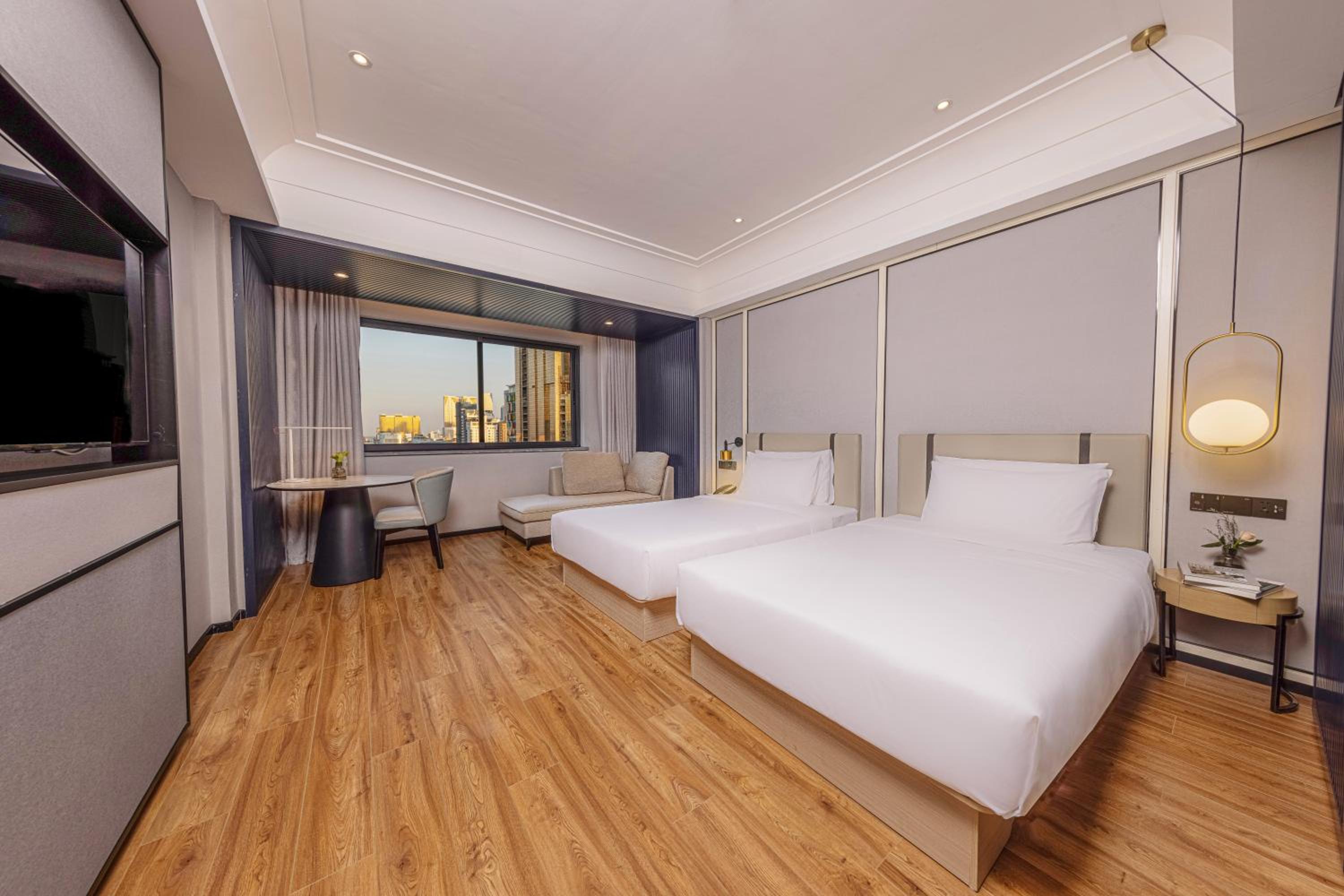 Executive Twin Room - Photo 3