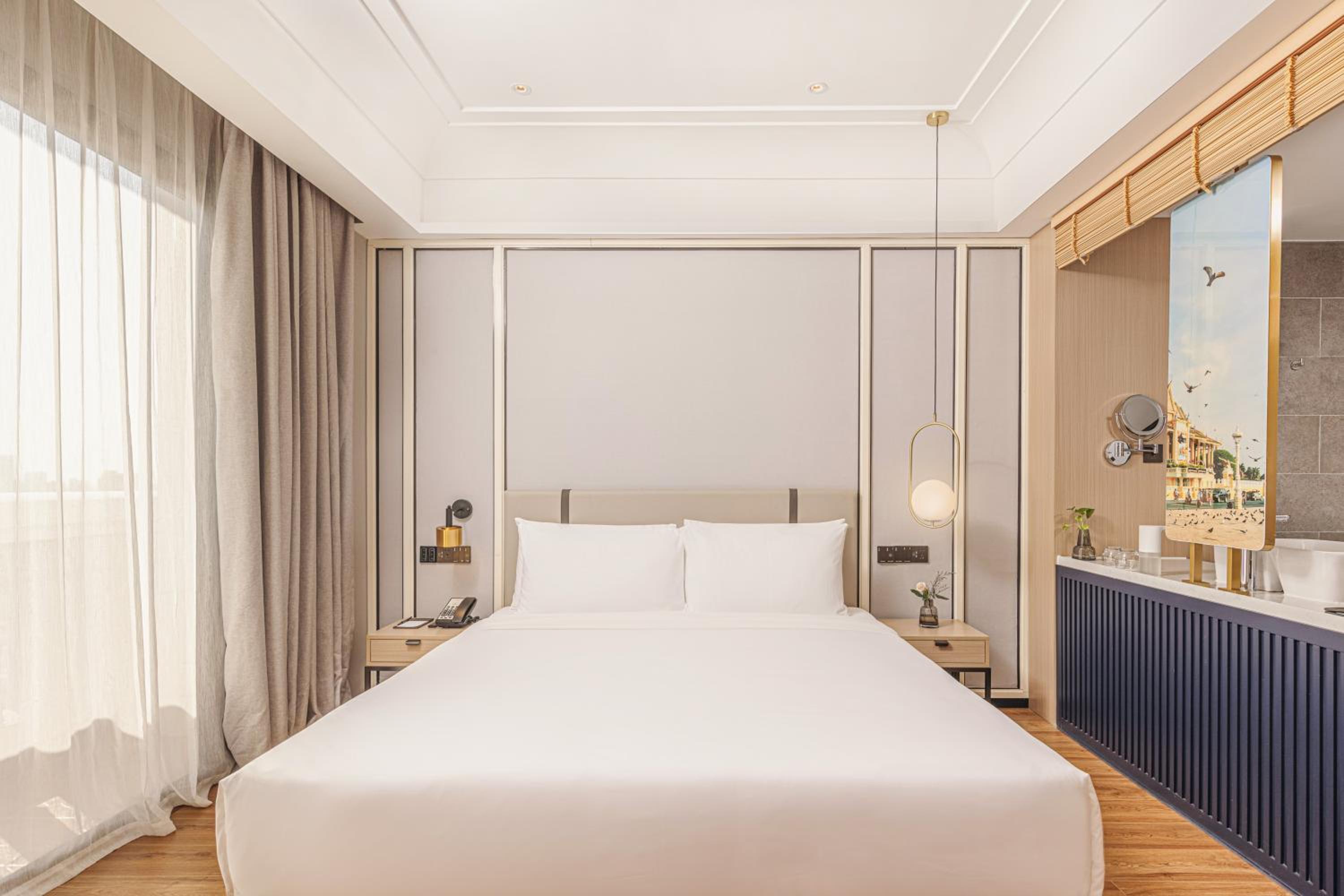 Executive Suite With Balcony photo 3