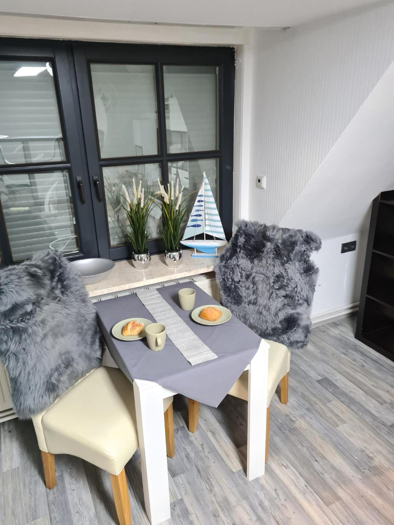One-Bedroom Apartment - Photo 10