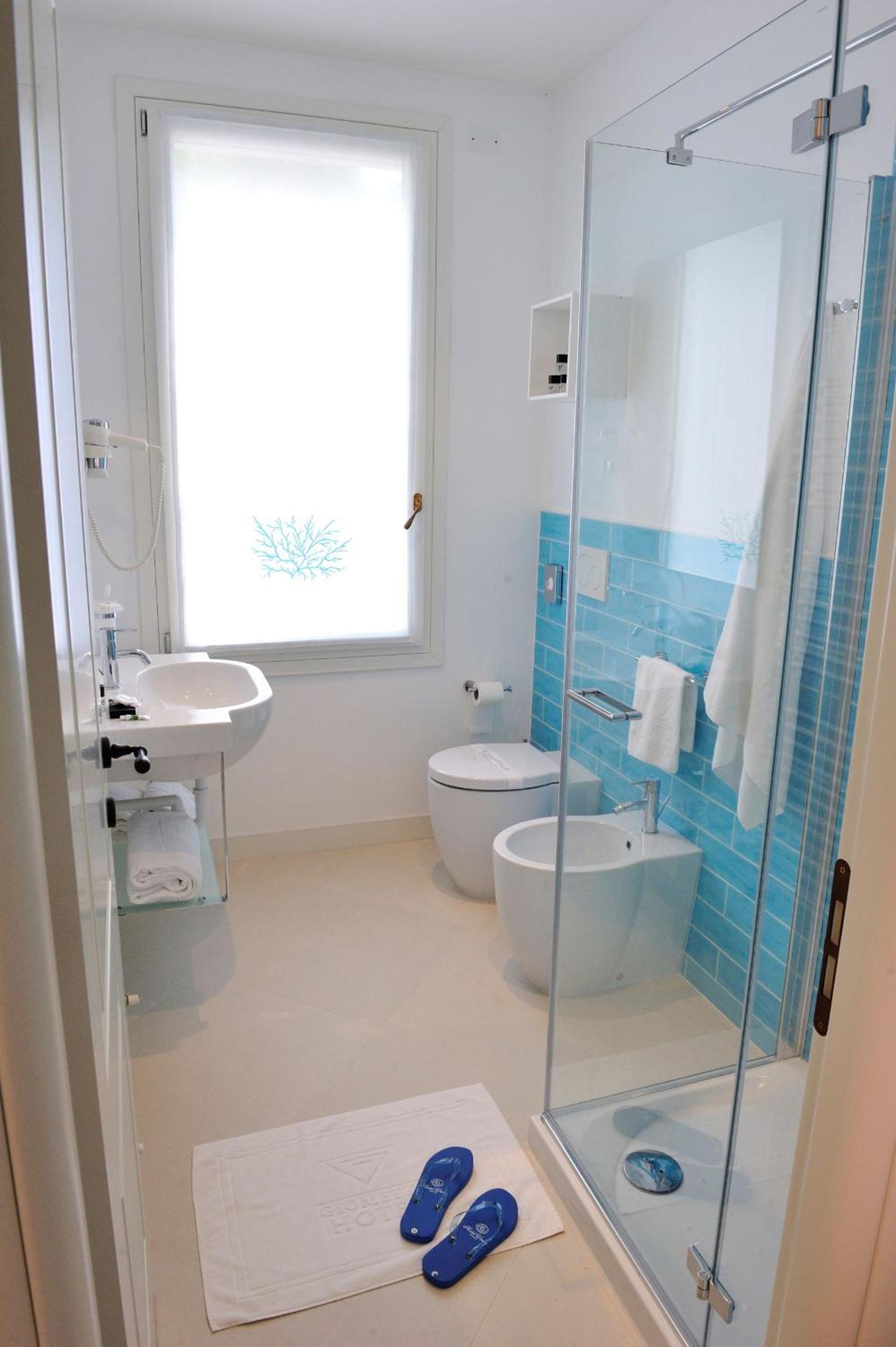 Deluxe Double Room with Sea View photo 2