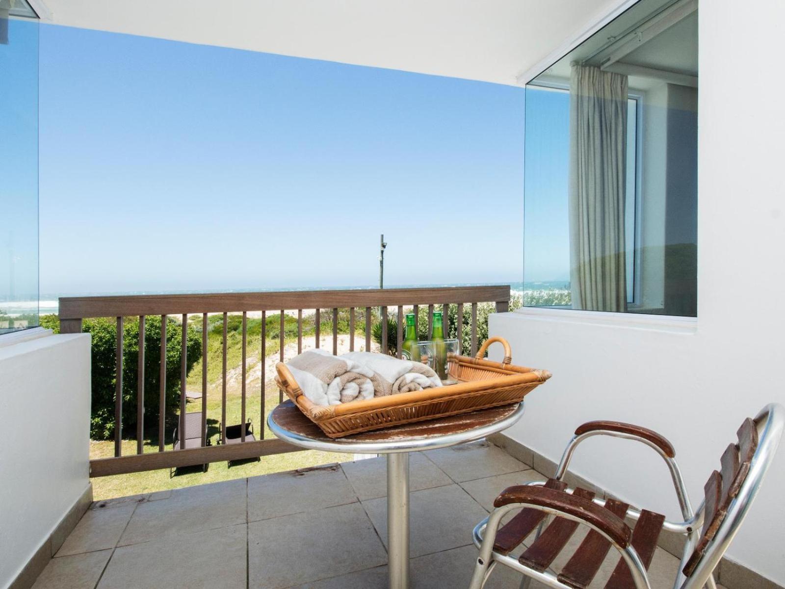 Luxury Villa - Photo 5