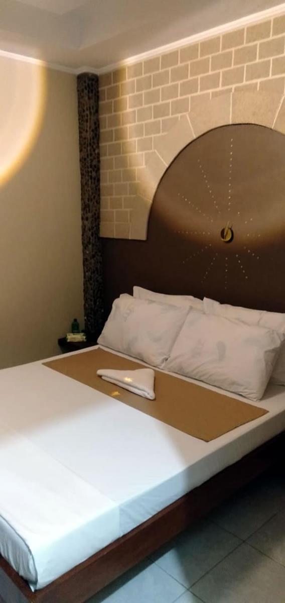 Double Room with Private Bathroom - Photo 5