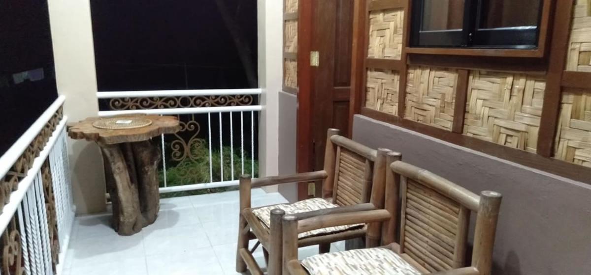Double Room with Private Bathroom - Photo 15