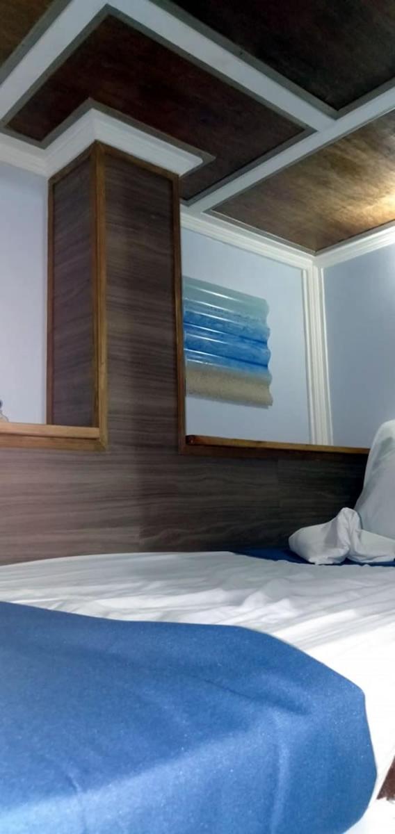 Deluxe Quadruple Room - Photo 3