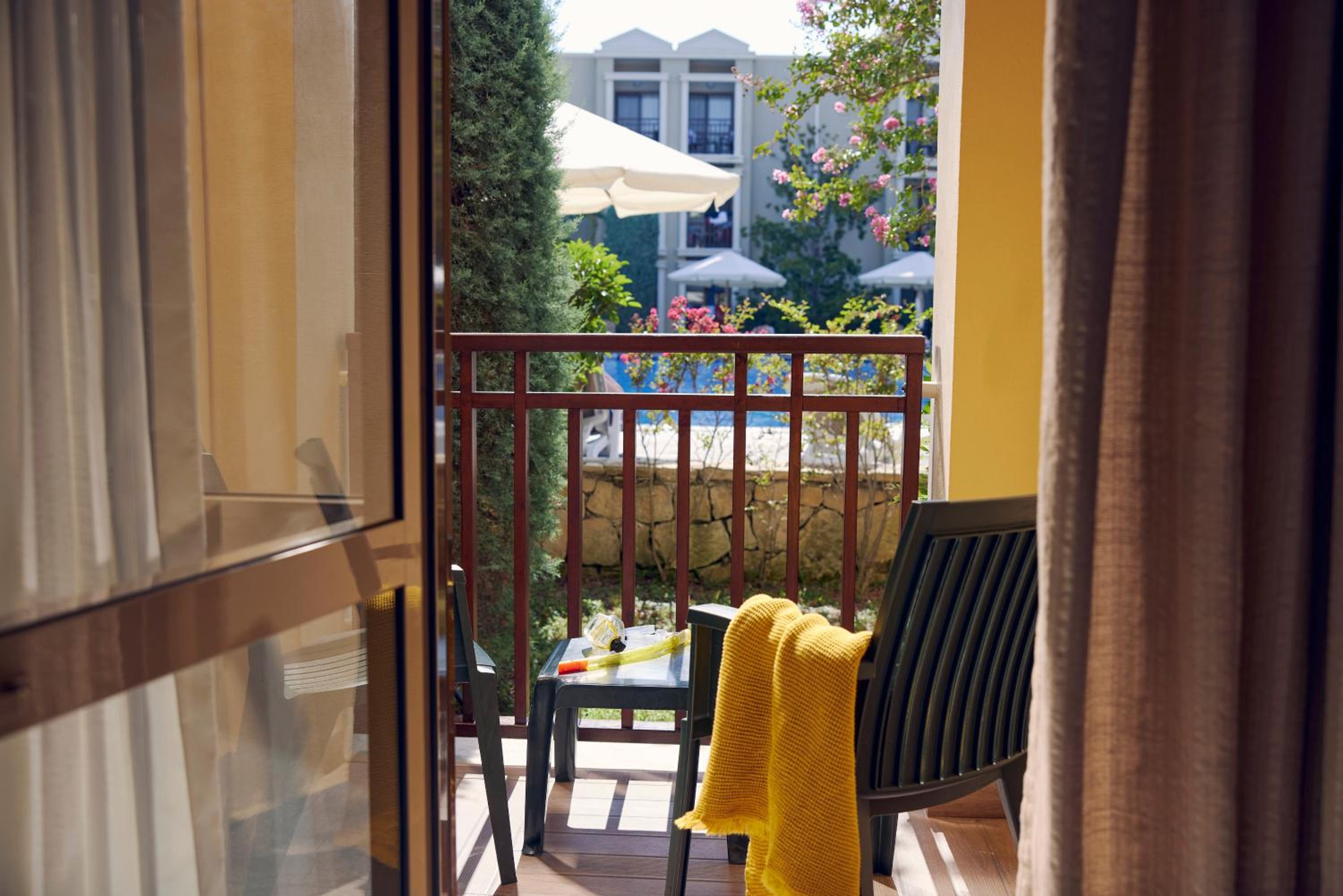 Standard Double Room - Photo 5