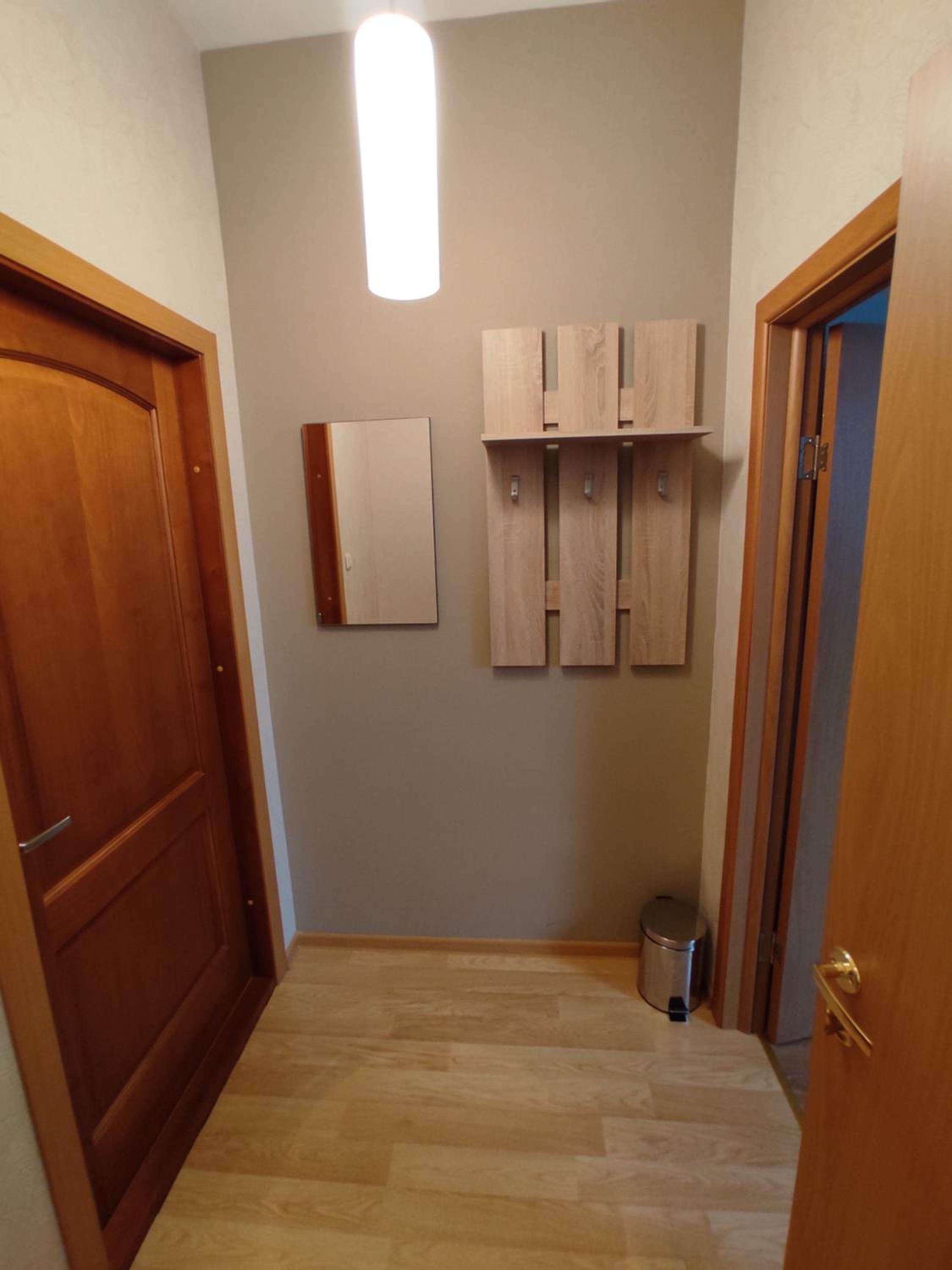 Twin Room with Private Bathroom - Photo 4