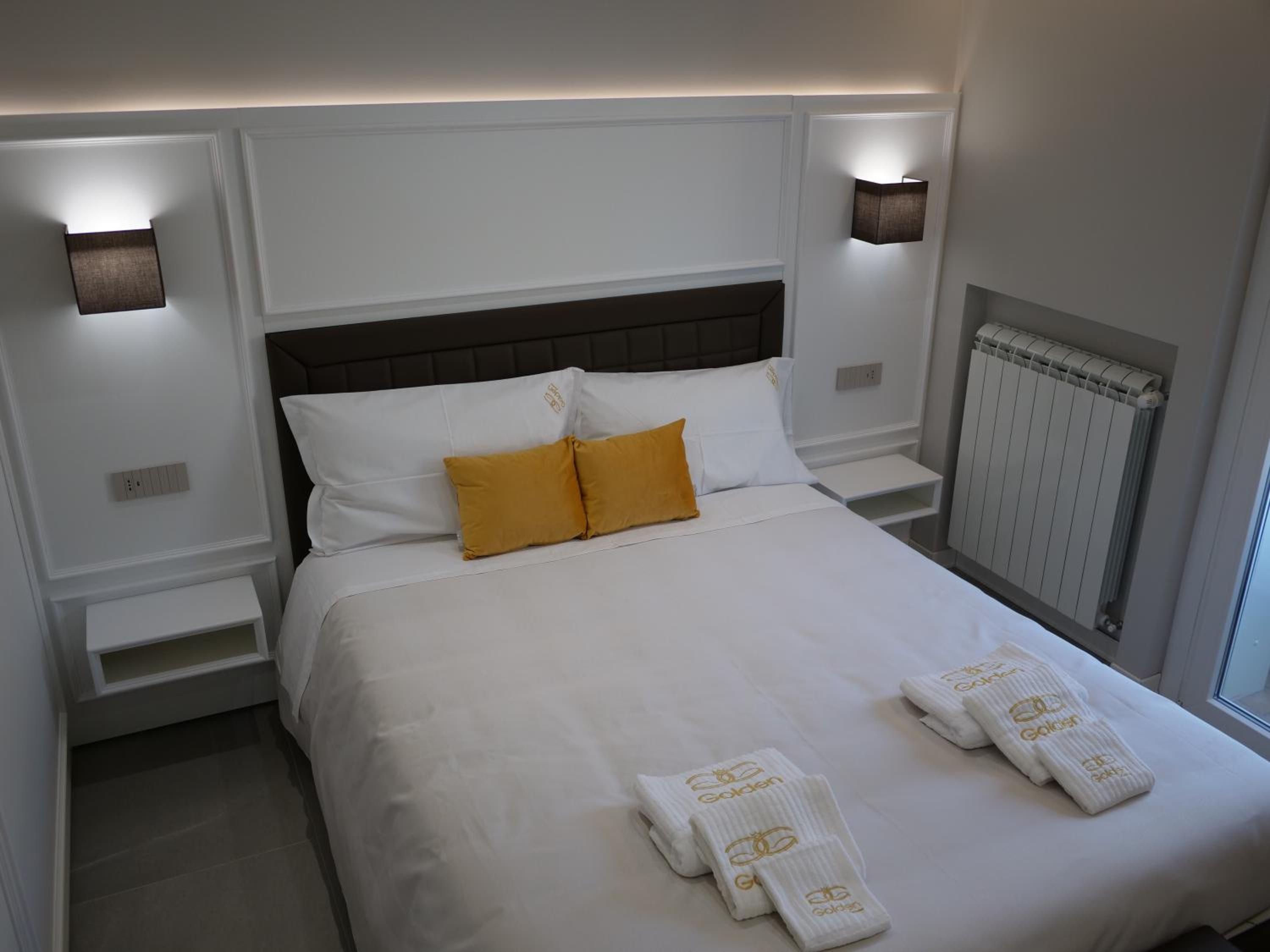 Deluxe Room - Photo 3