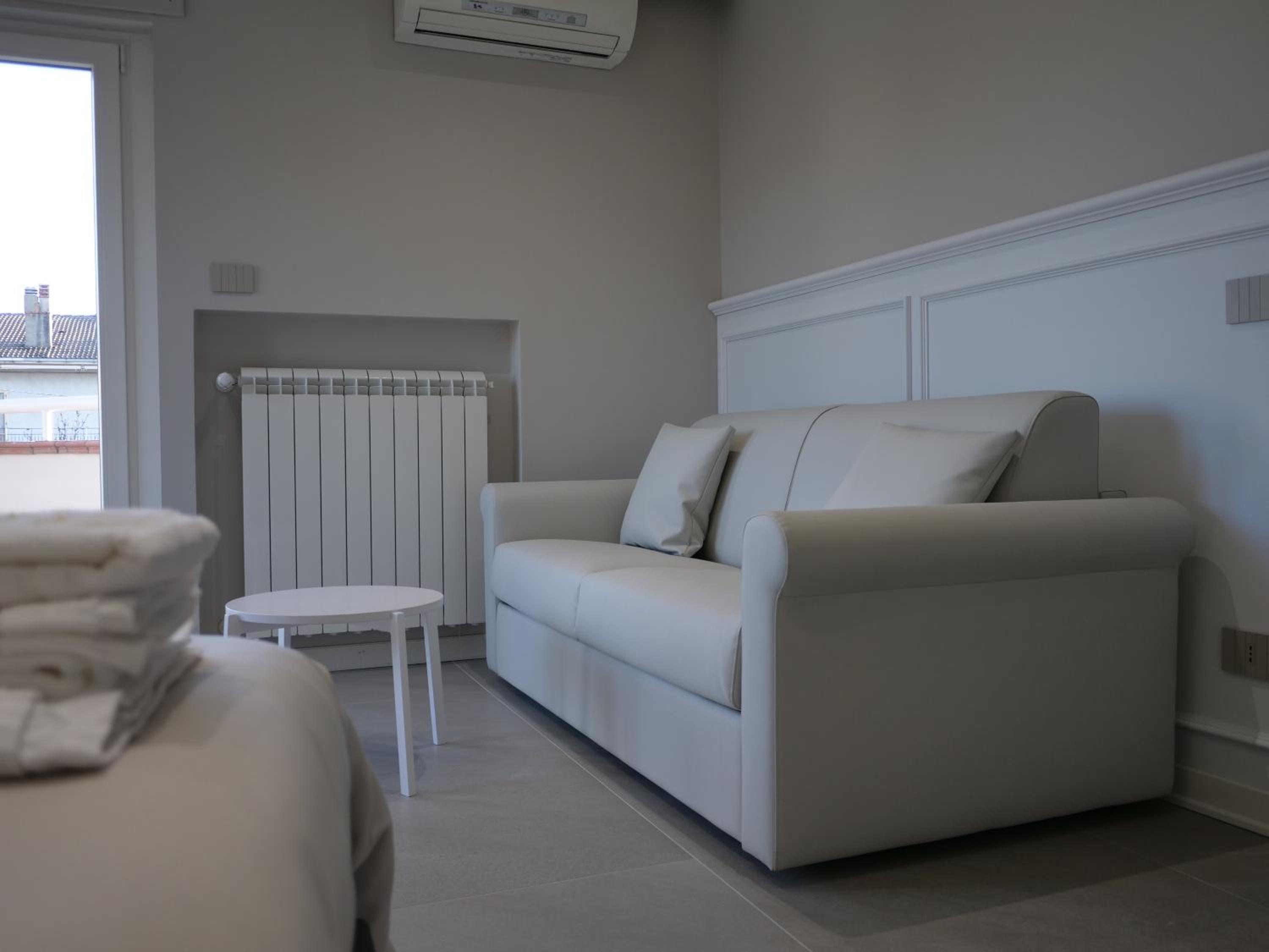Deluxe Family Room - Photo 14