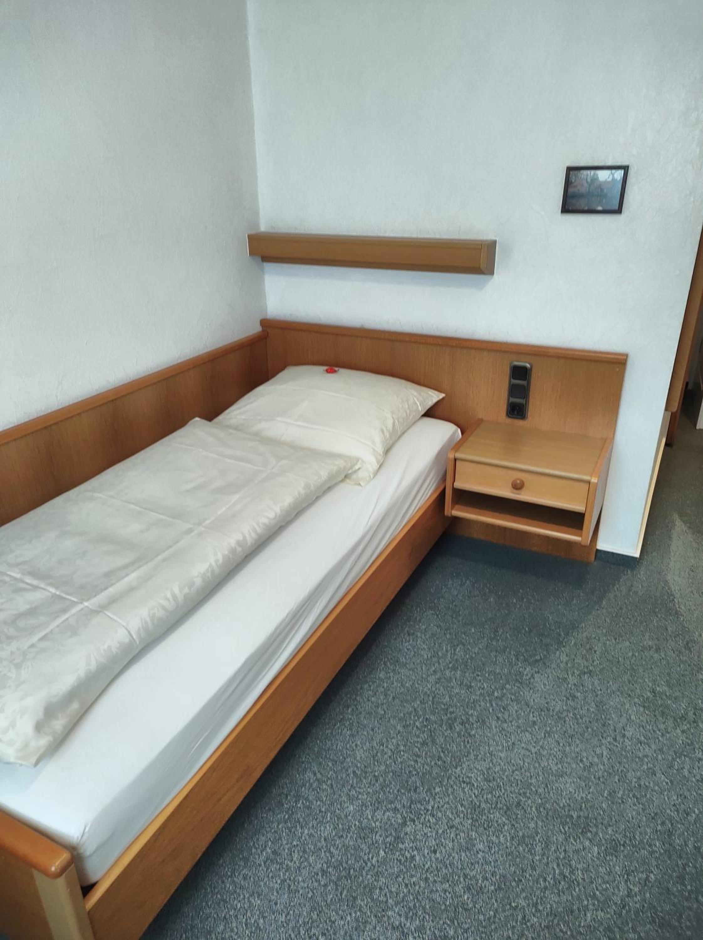 Single Room with Shower