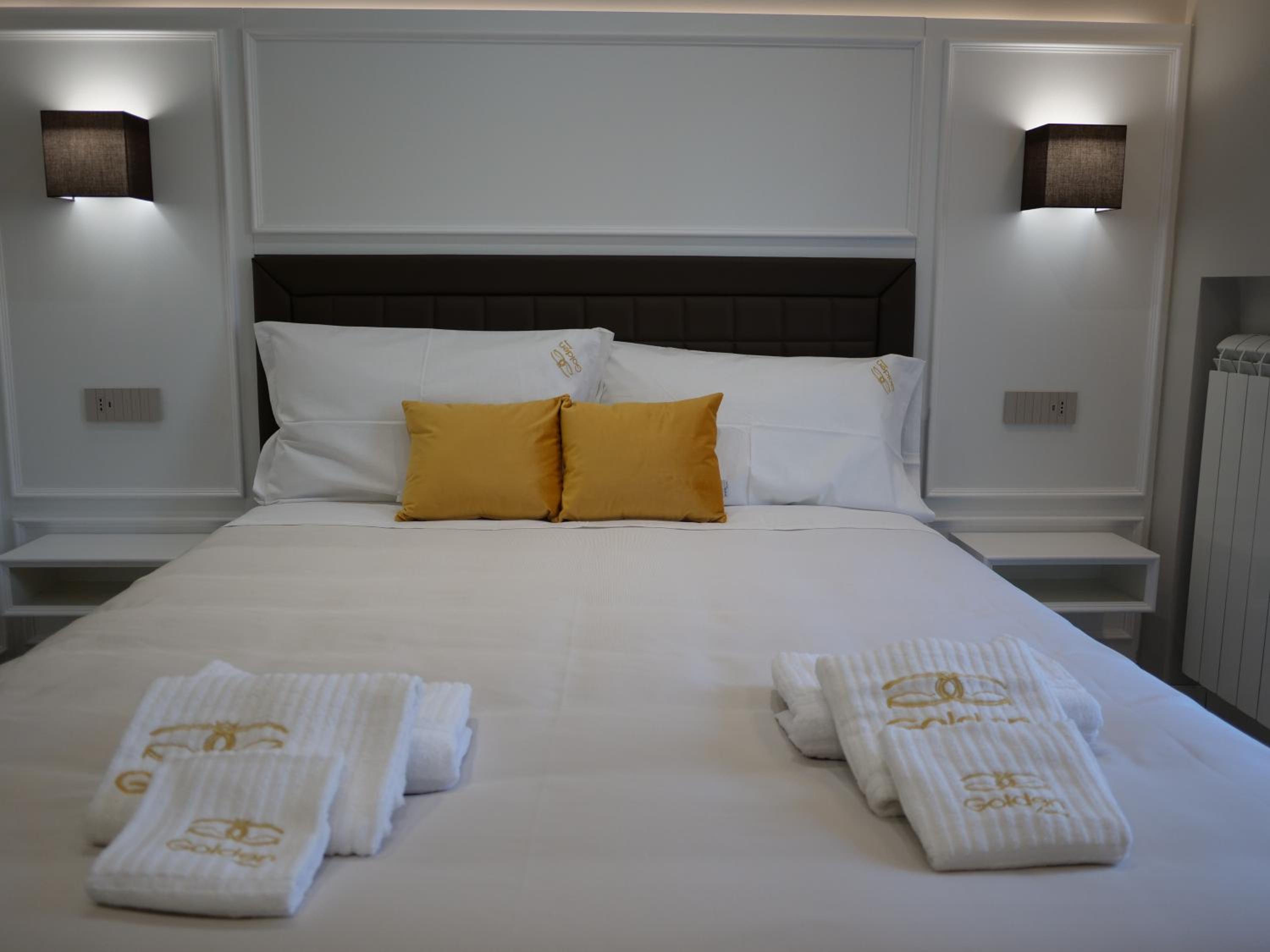 Deluxe Family Room - Photo 8