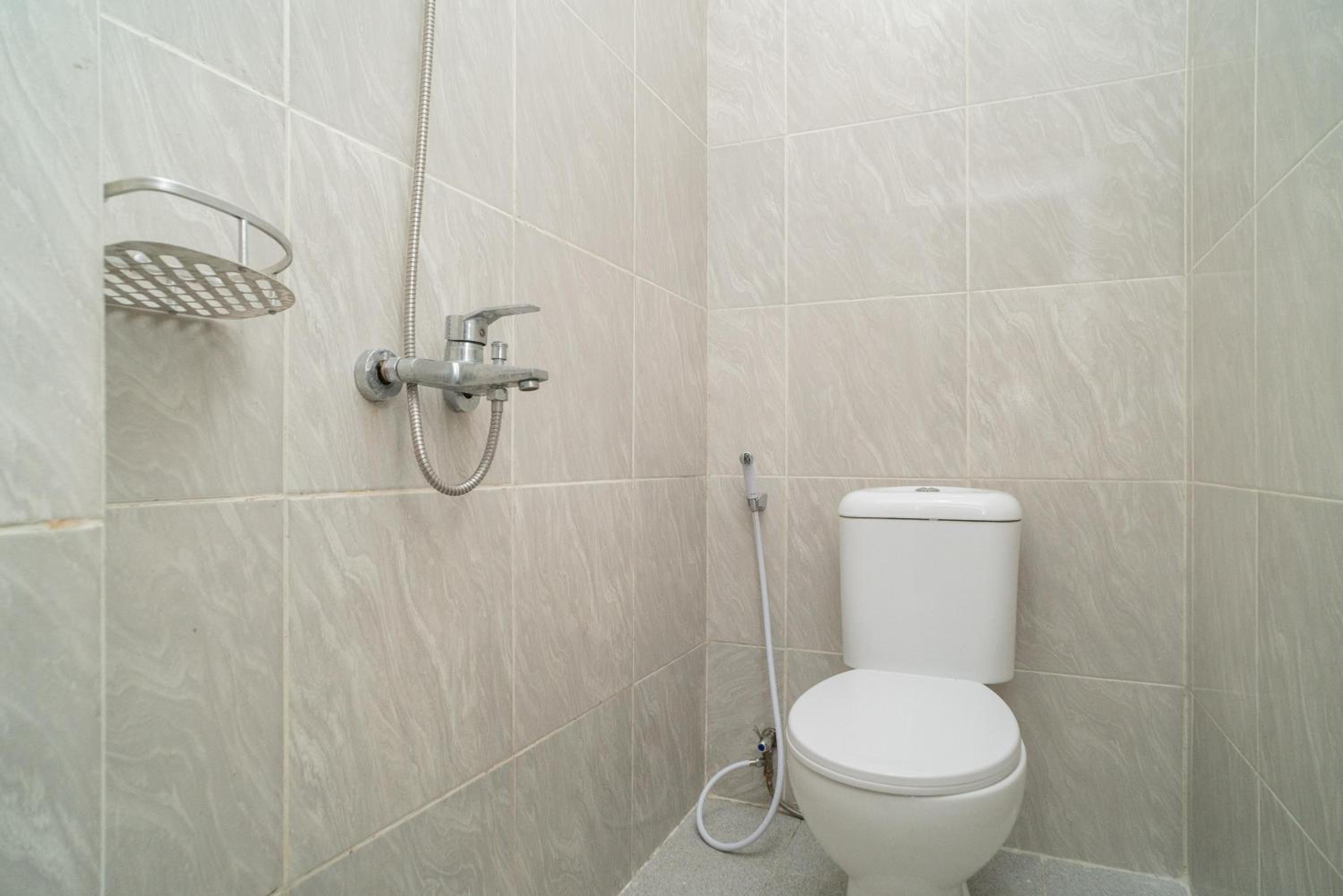 Standard Double Room - Photo 6