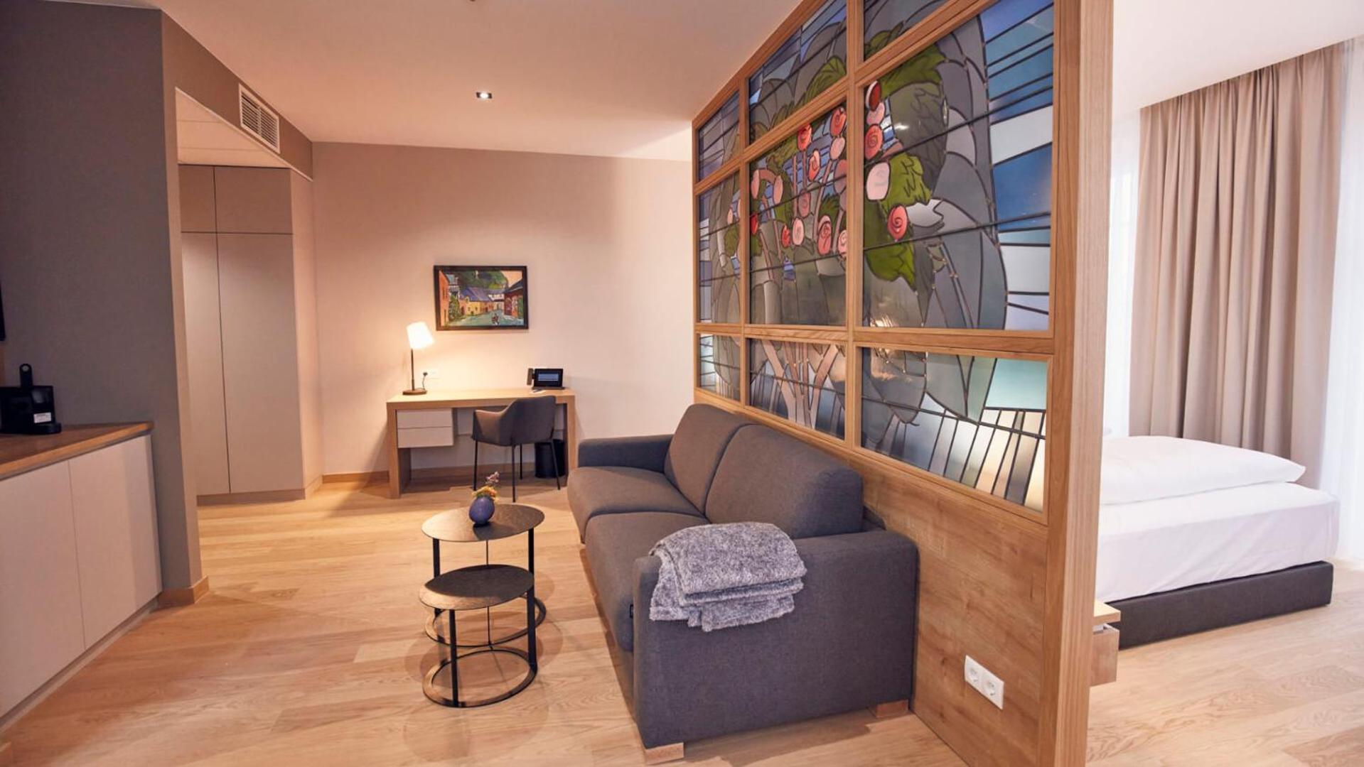 King Room With Balcony