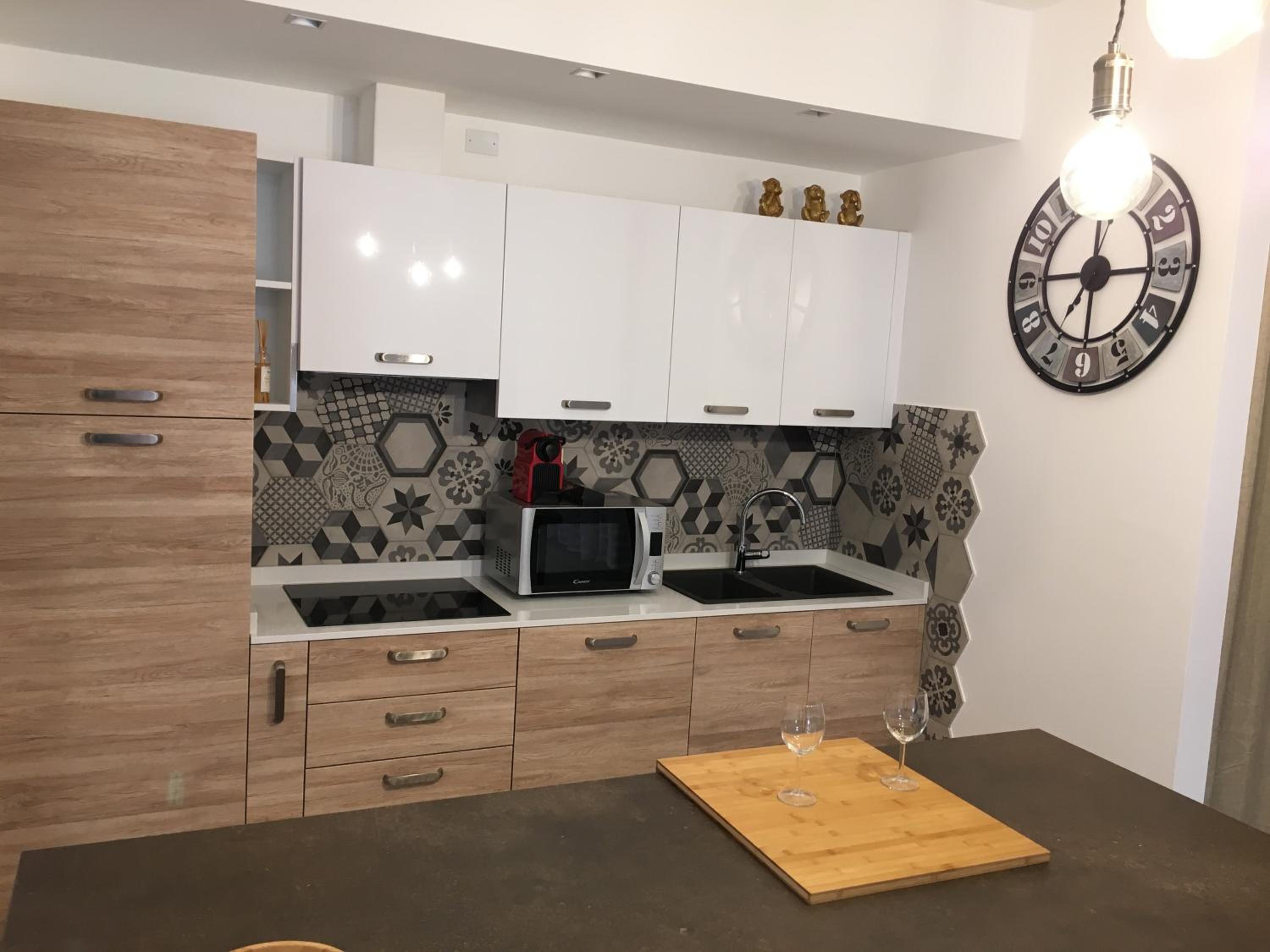 Three-Bedroom Apartment - Photo 13