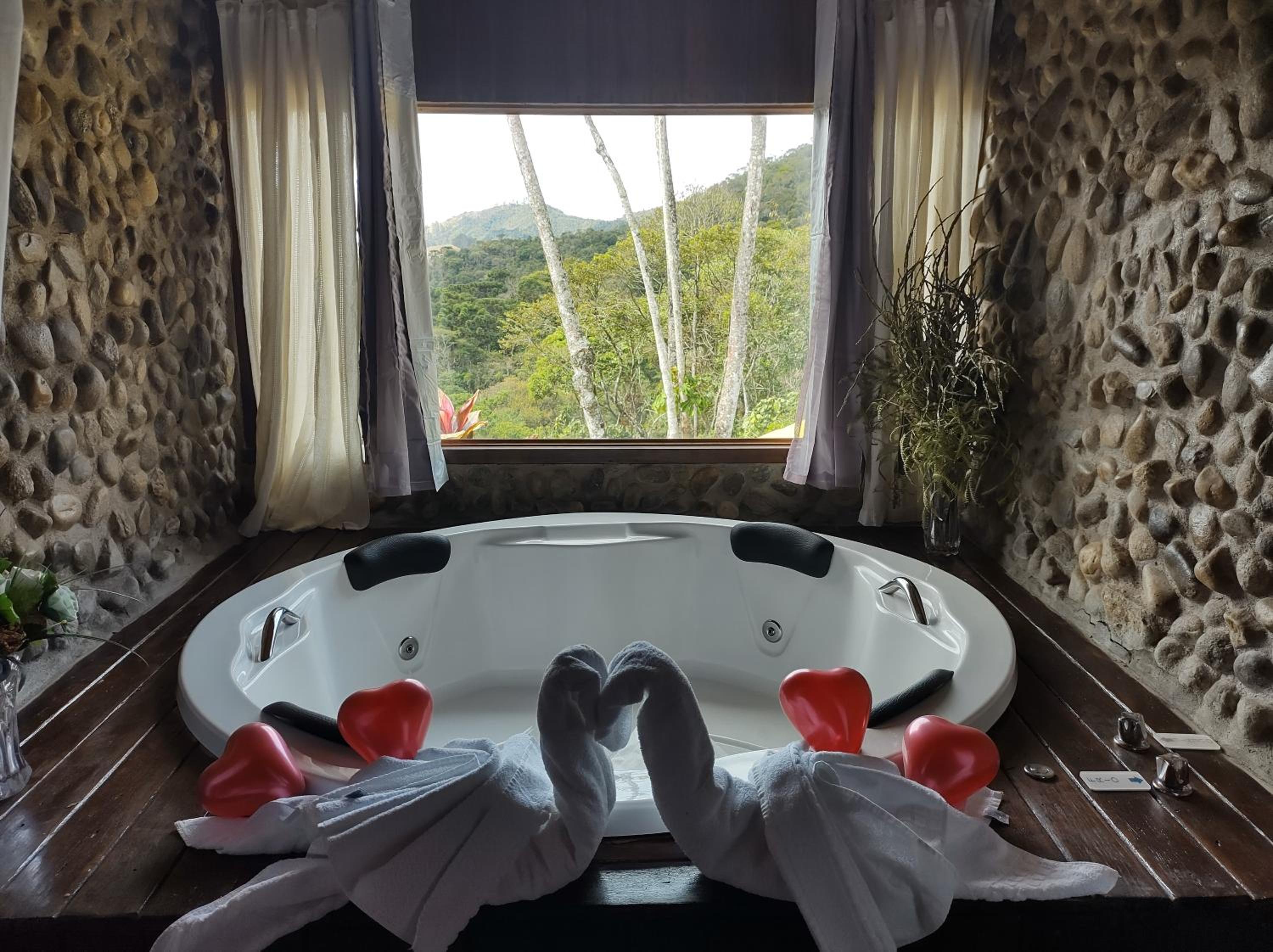 Double Room - Photo 17