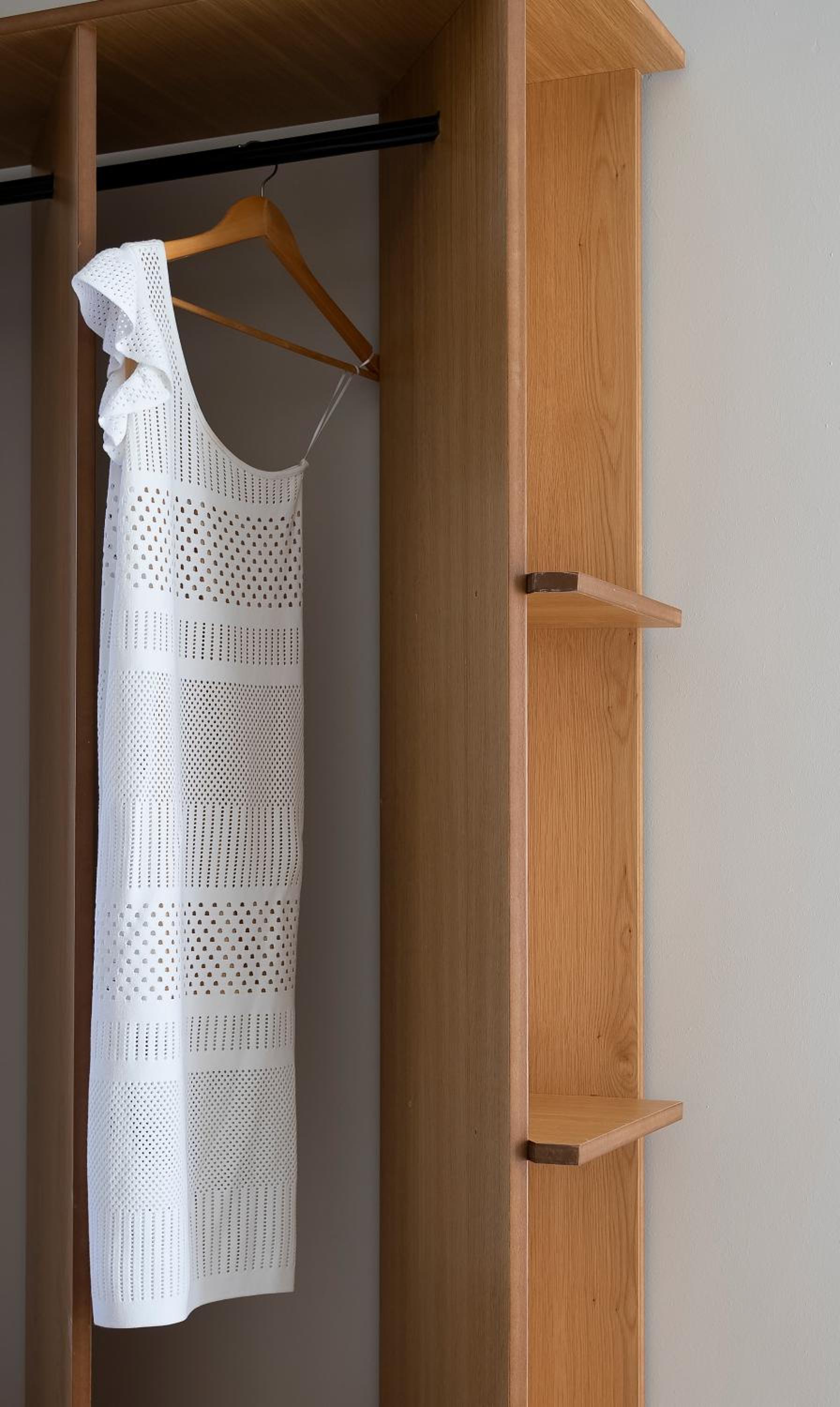 Double Room with Balcony - Photo 8
