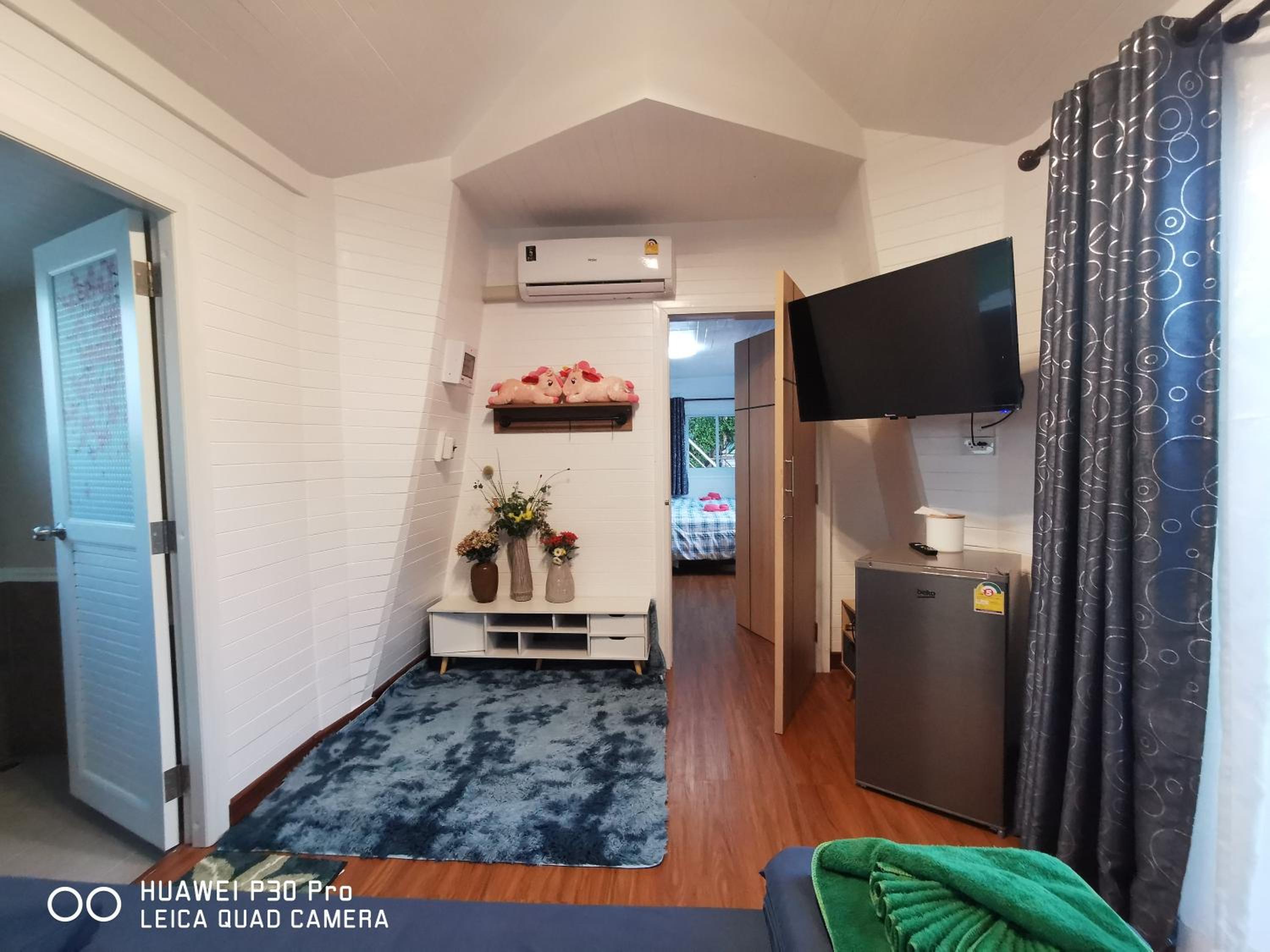Family Room with Balcony - Photo 16