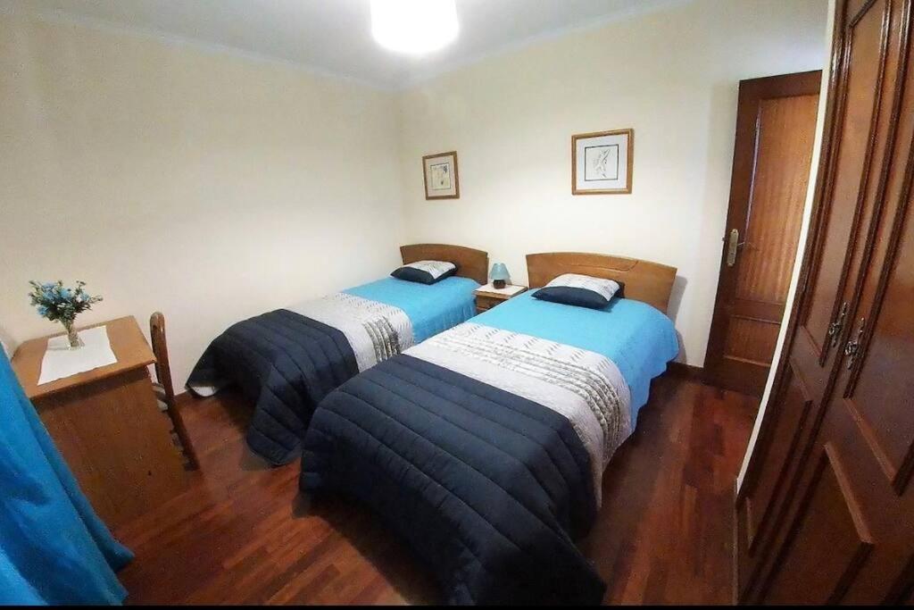 Three-Bedroom House photo 2