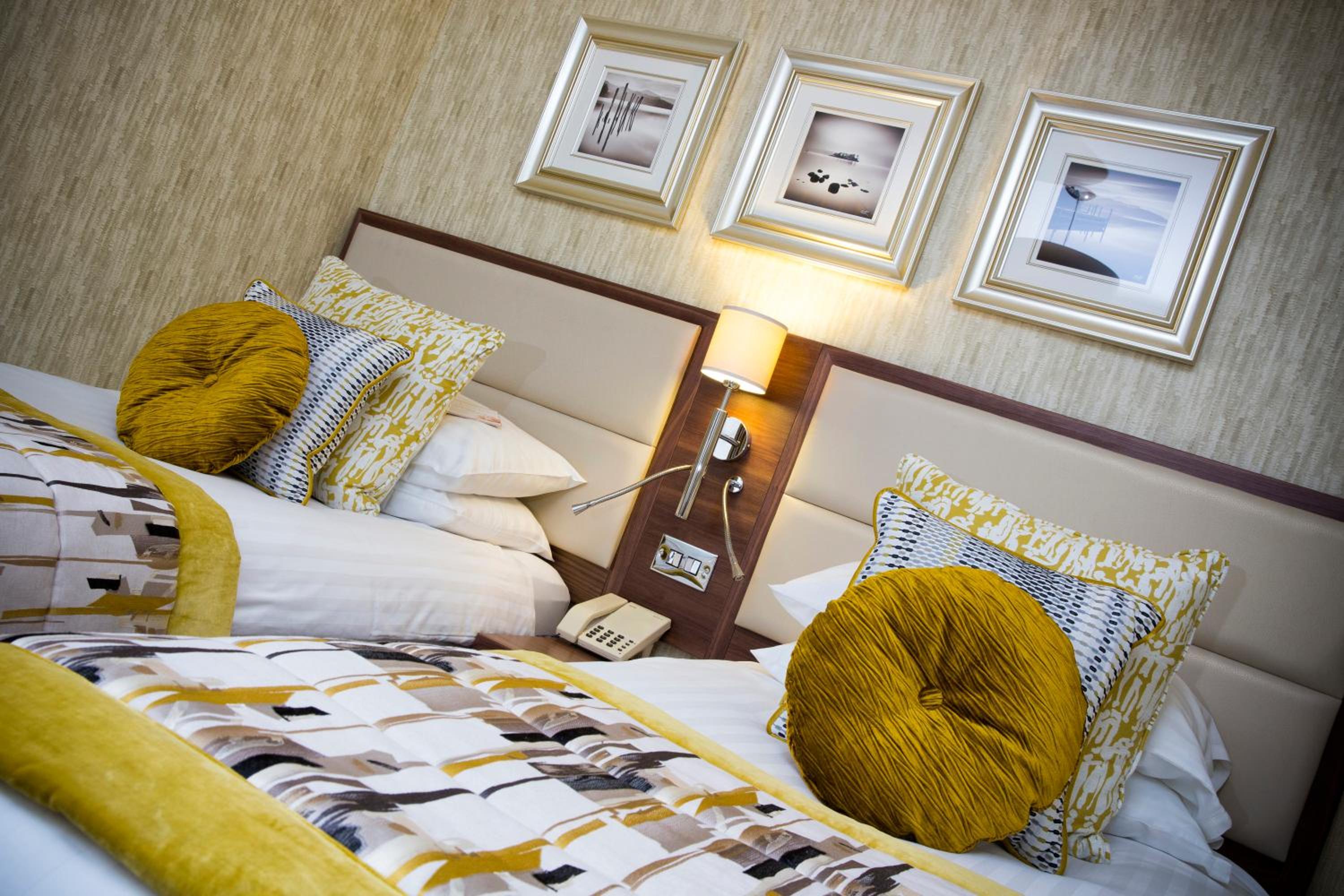Standard Twin Room photo 2