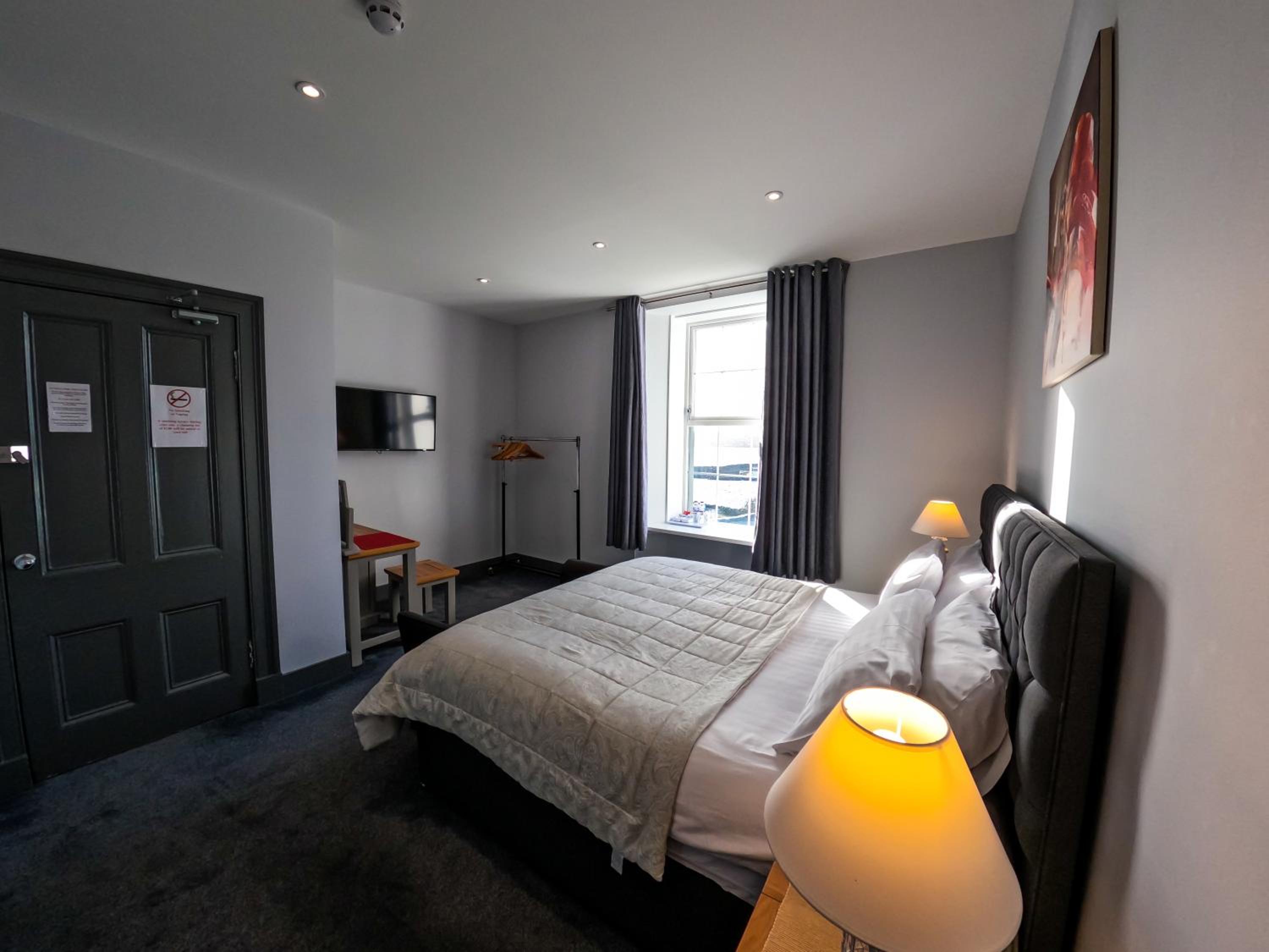 Superior King Room photo 1