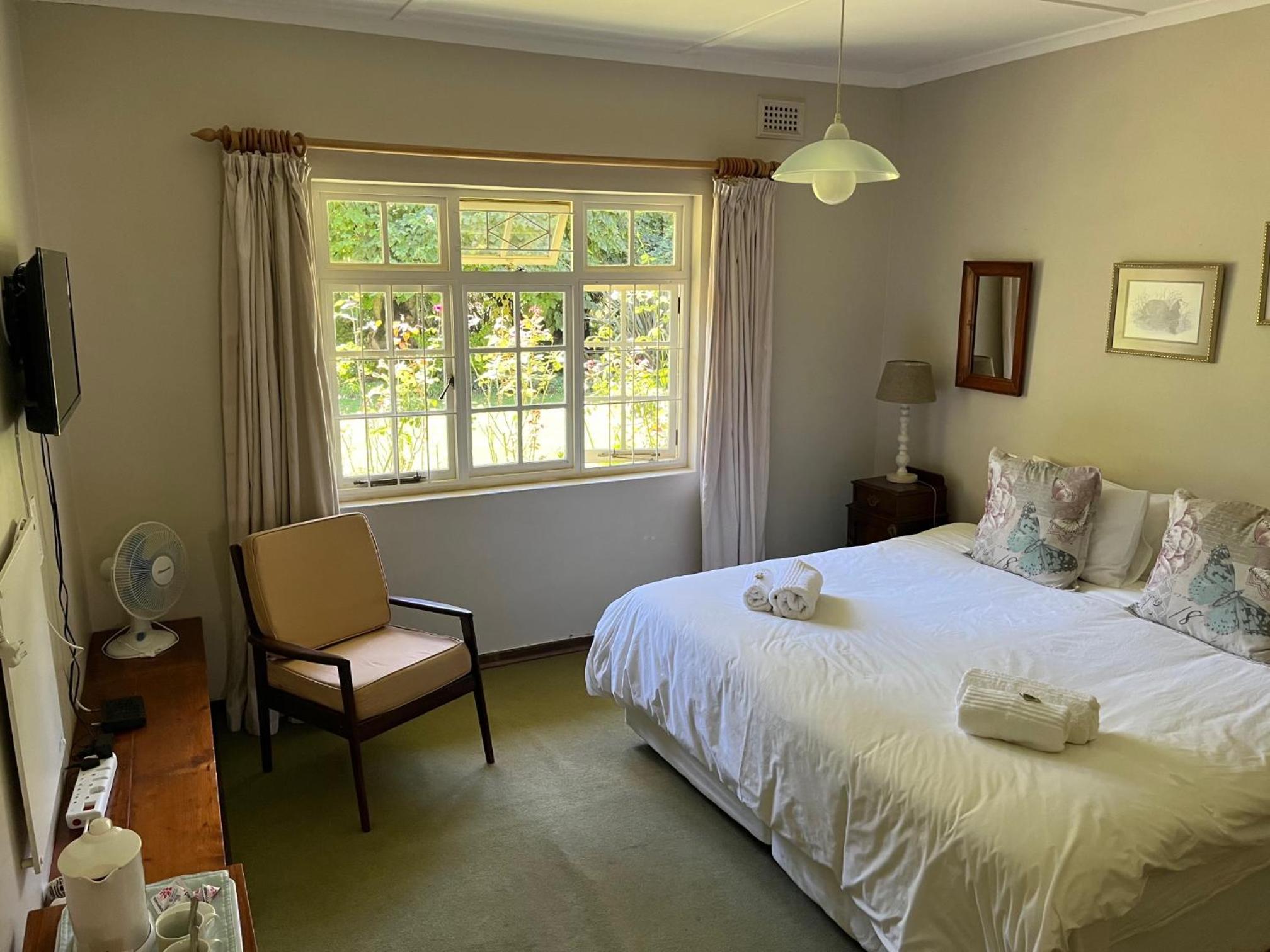 Double Room with Private Bathroom photo 1
