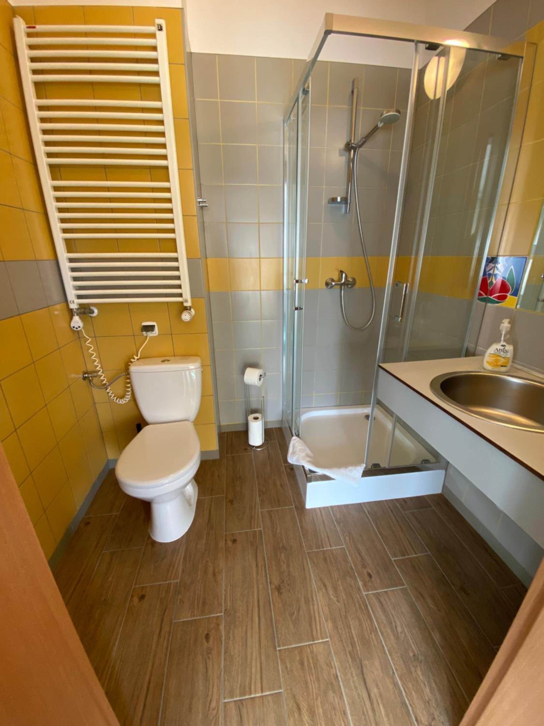 Apartment - Photo 4