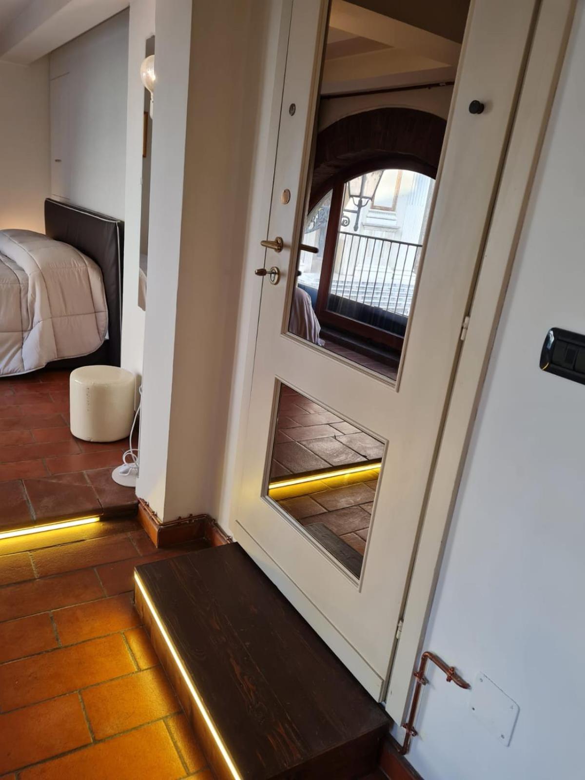 Superior King Room photo 1