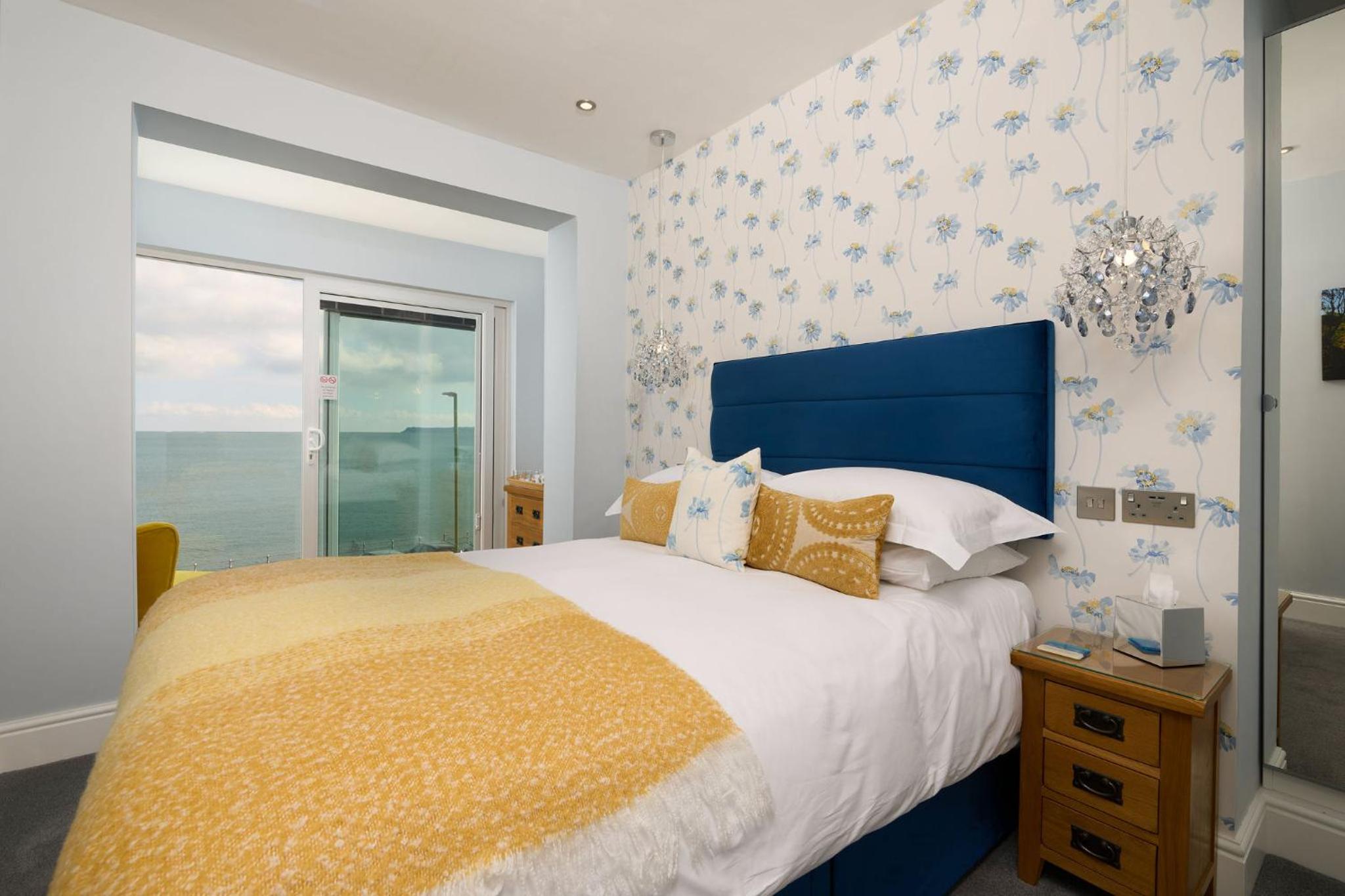 Deluxe Double Room with Sea View