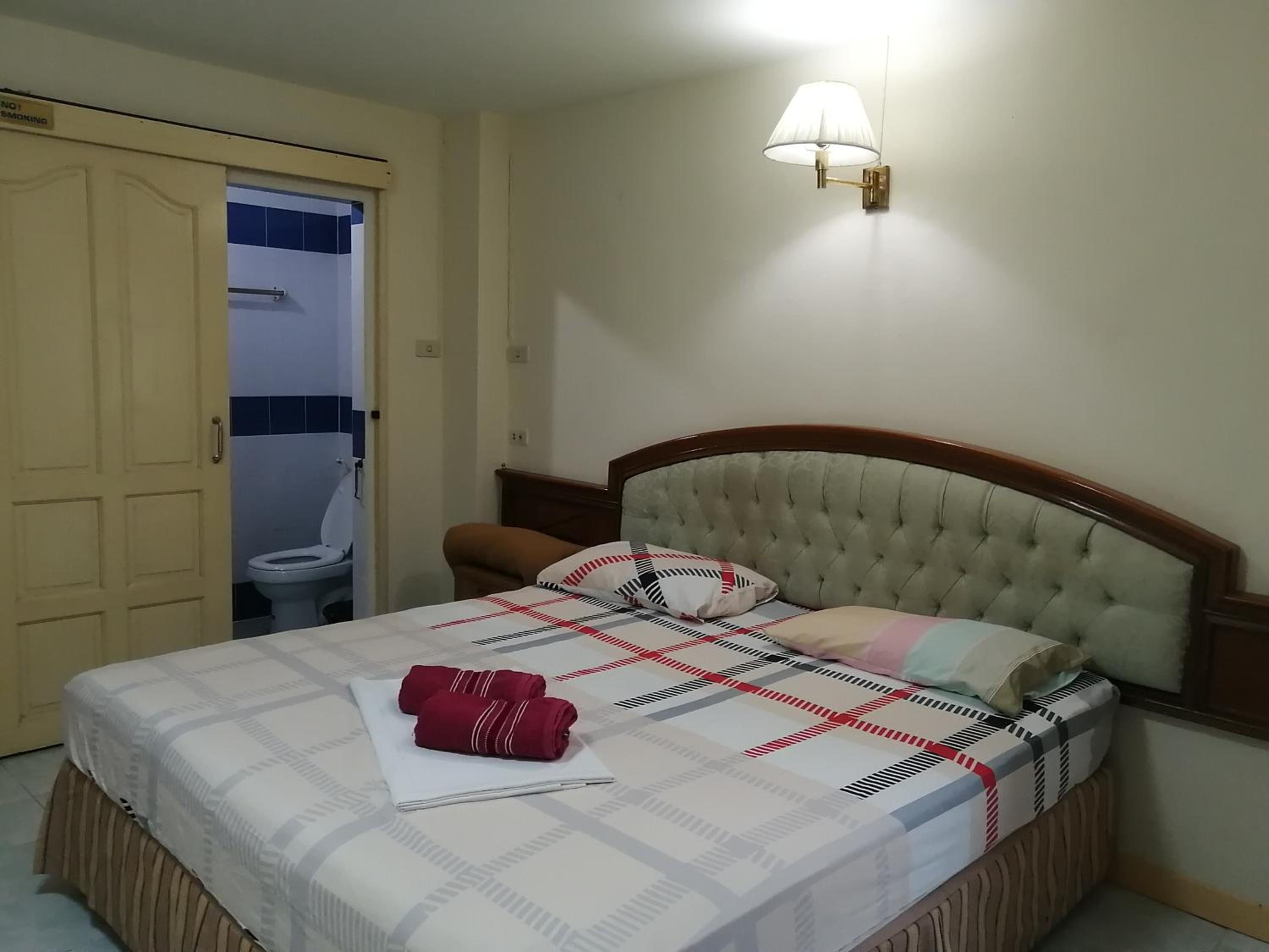 Small Double Room photo 1