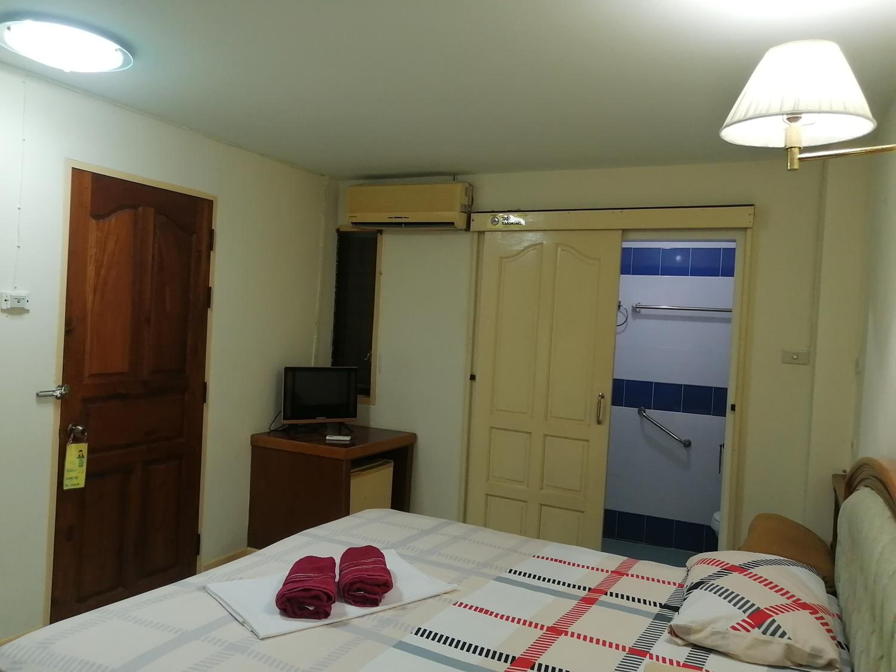 Small Double Room photo 3