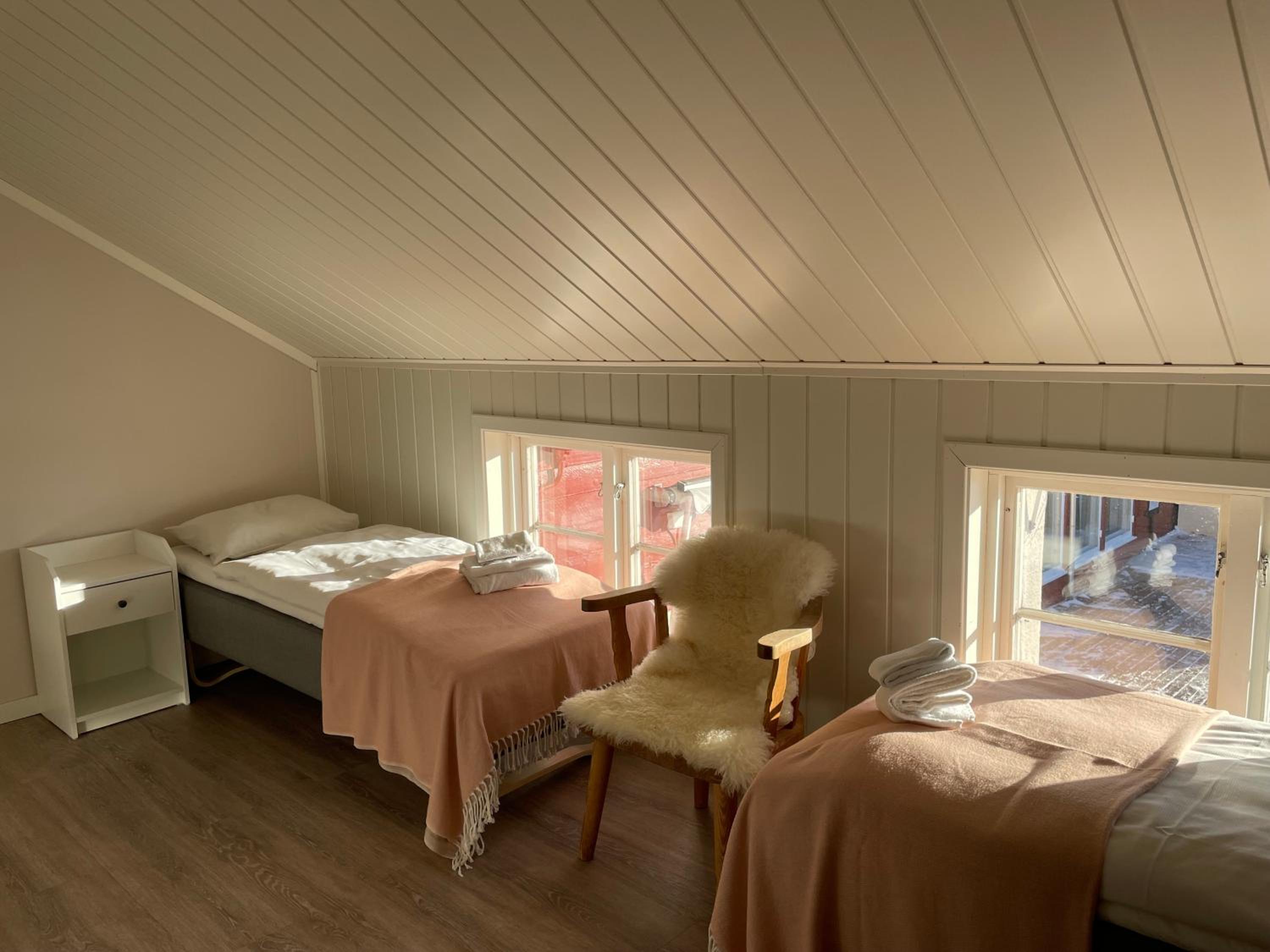 Double or Twin Room with Shared Bathroom
