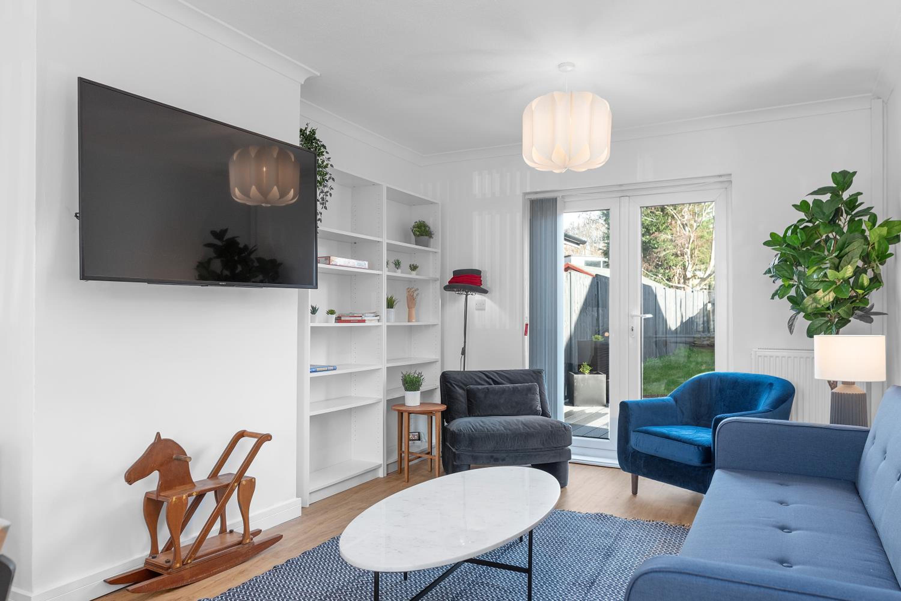 Four-Bedroom House photo 1