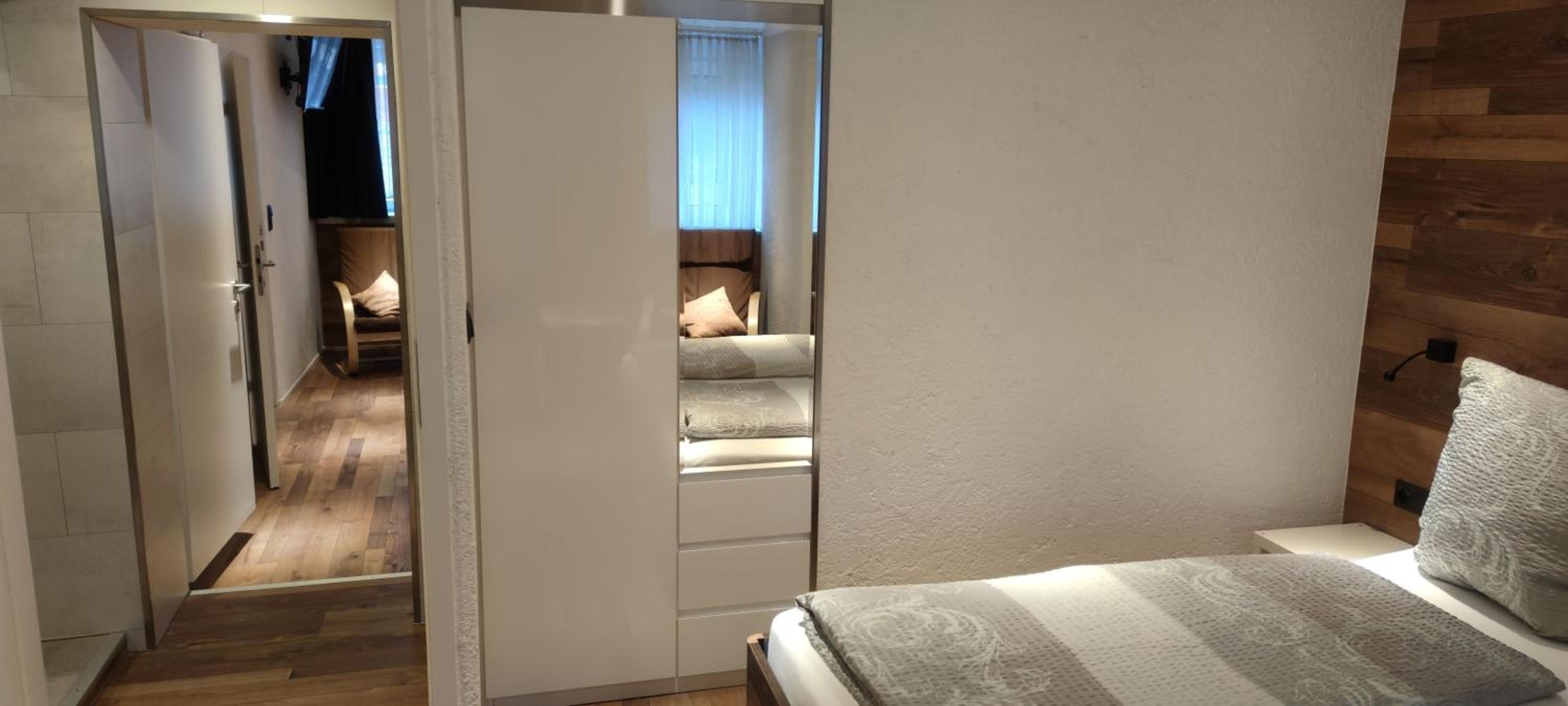 Standard Family Room - Photo 4
