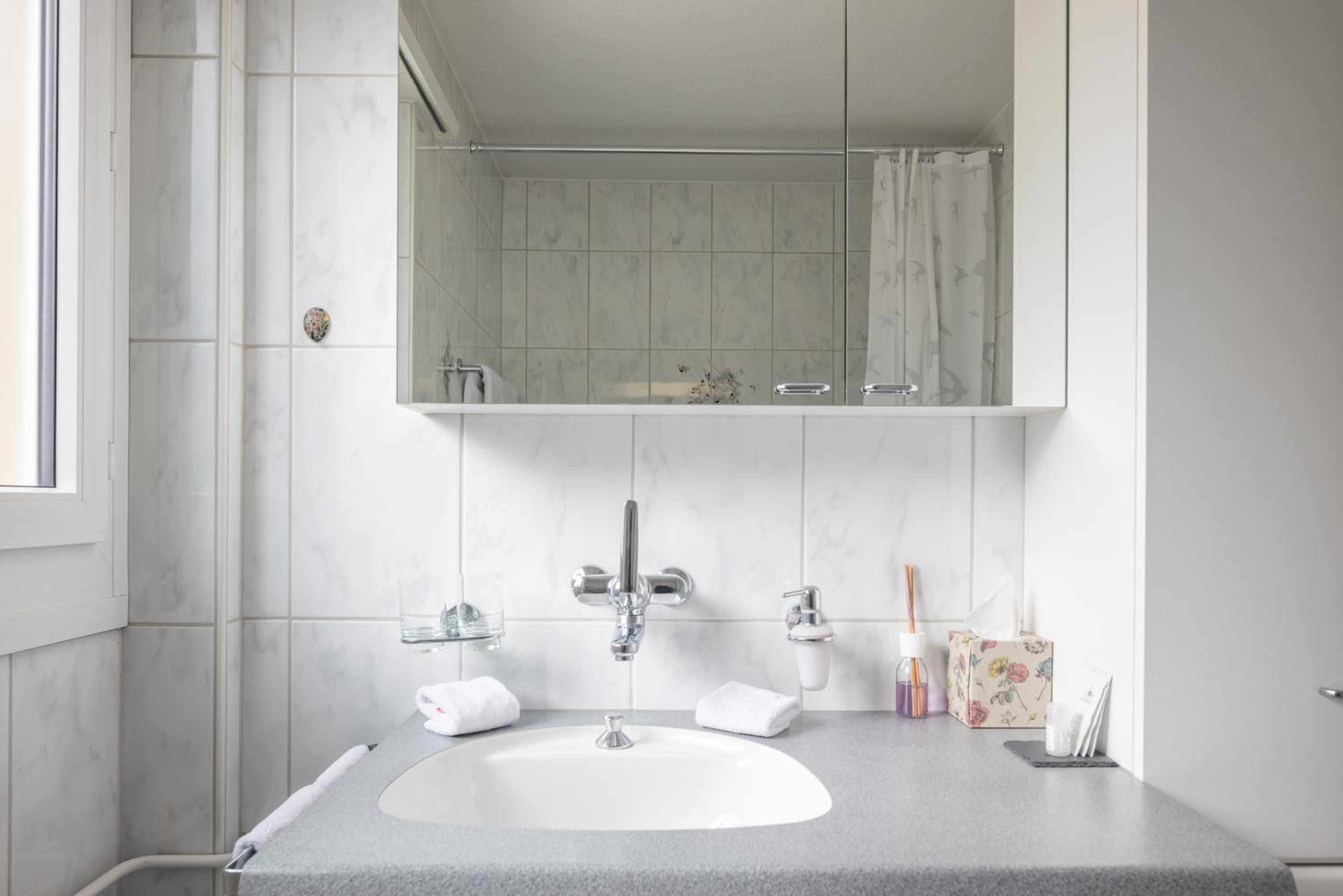 Double Room with Private Bathroom photo 2
