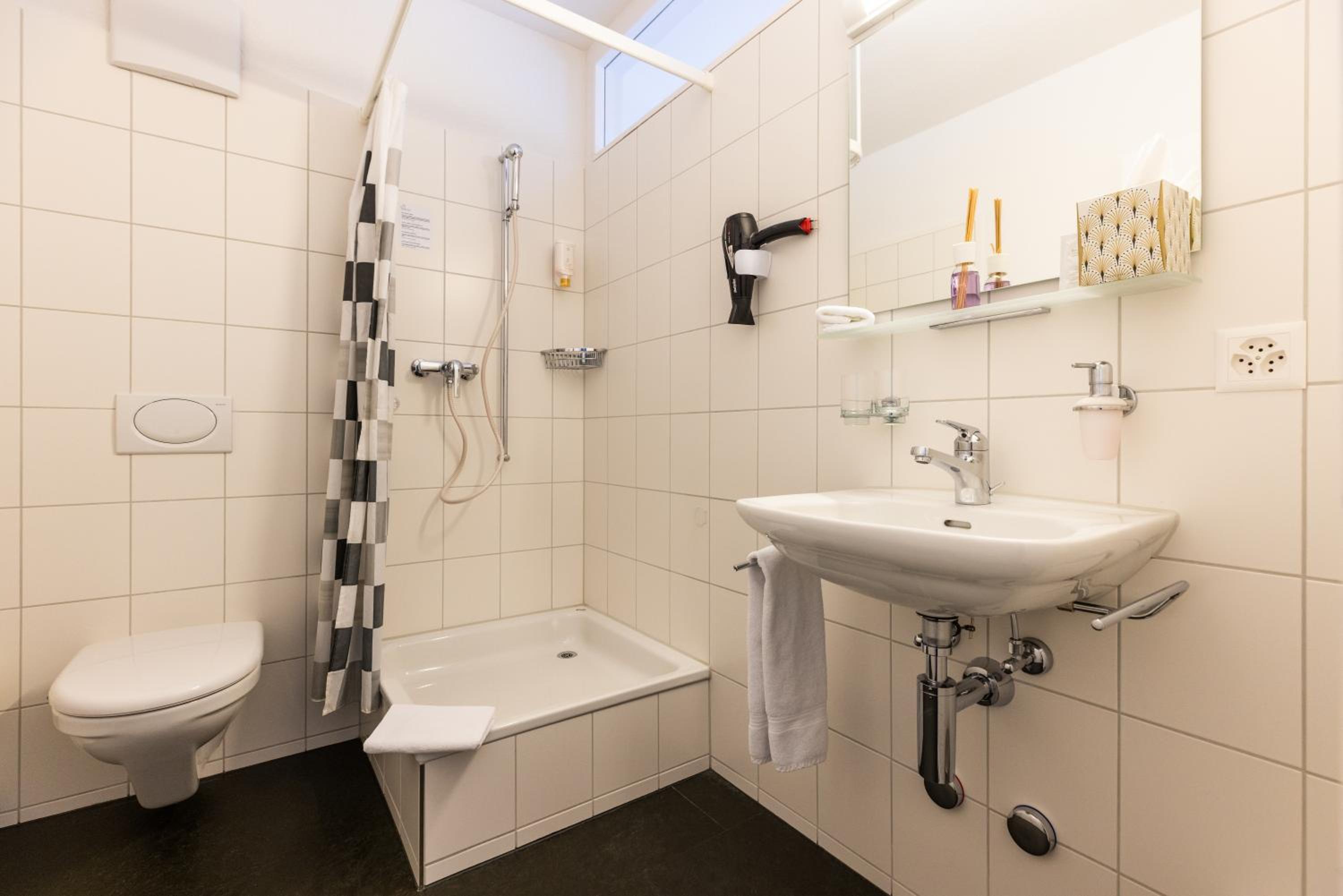 Superior Single Room photo 3
