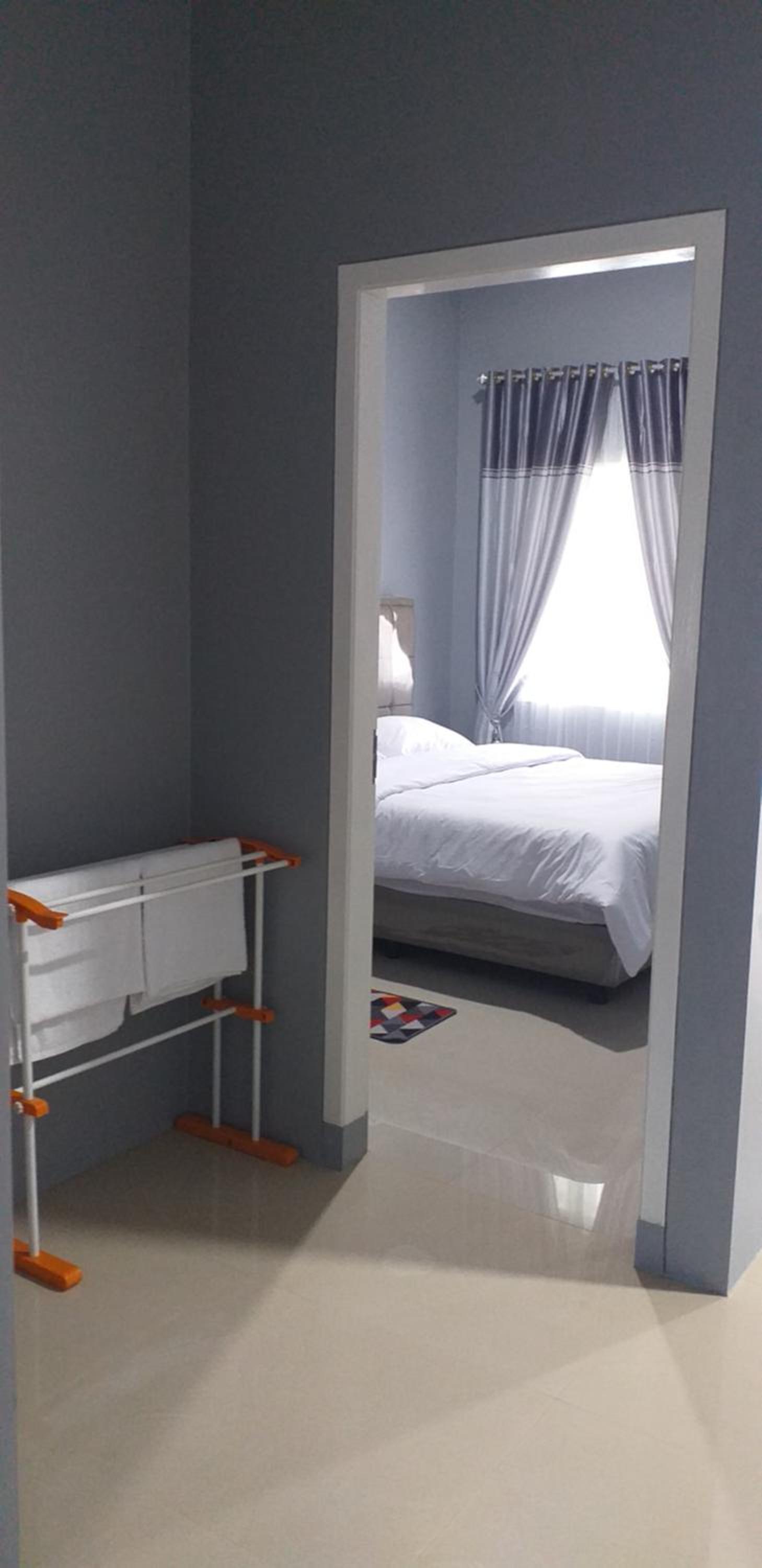 Two-Bedroom Apartment - Photo 10