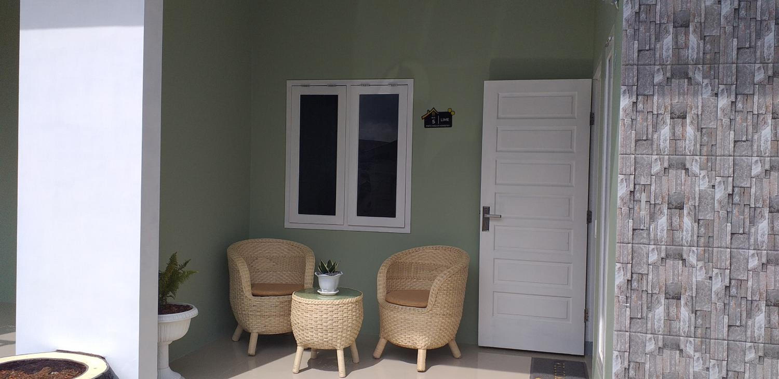 Two-Bedroom Apartment - Photo 4