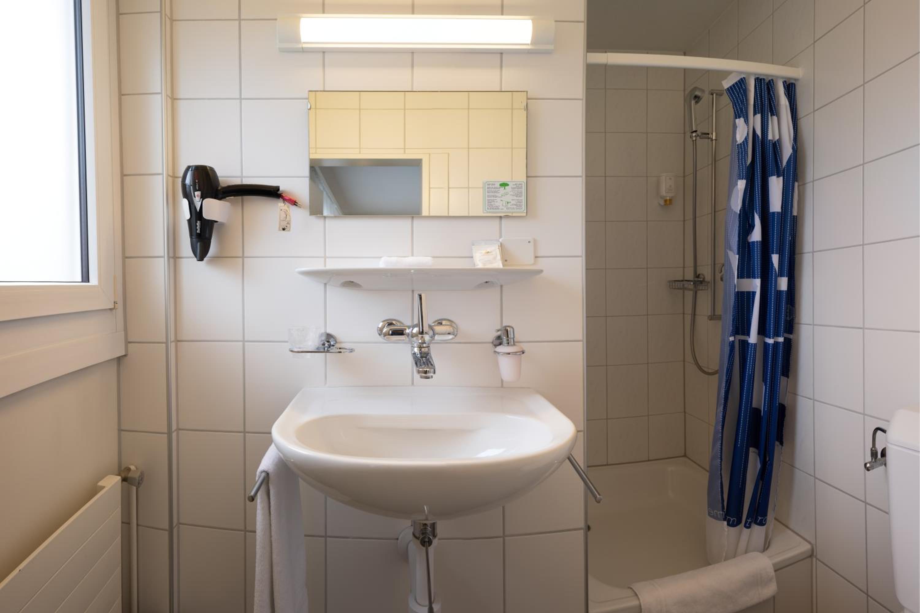 Single Room with Shower photo 2