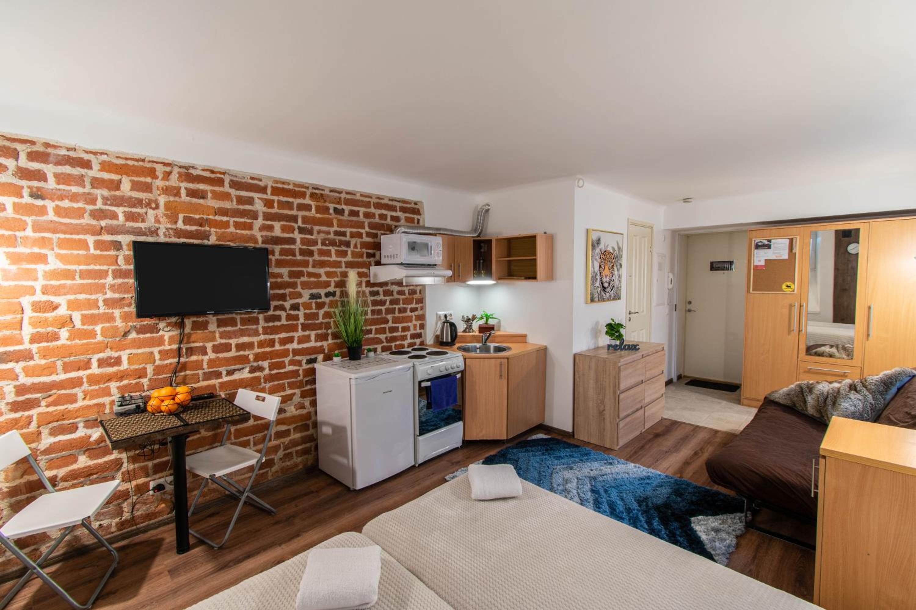 Studio Apartment photo 3