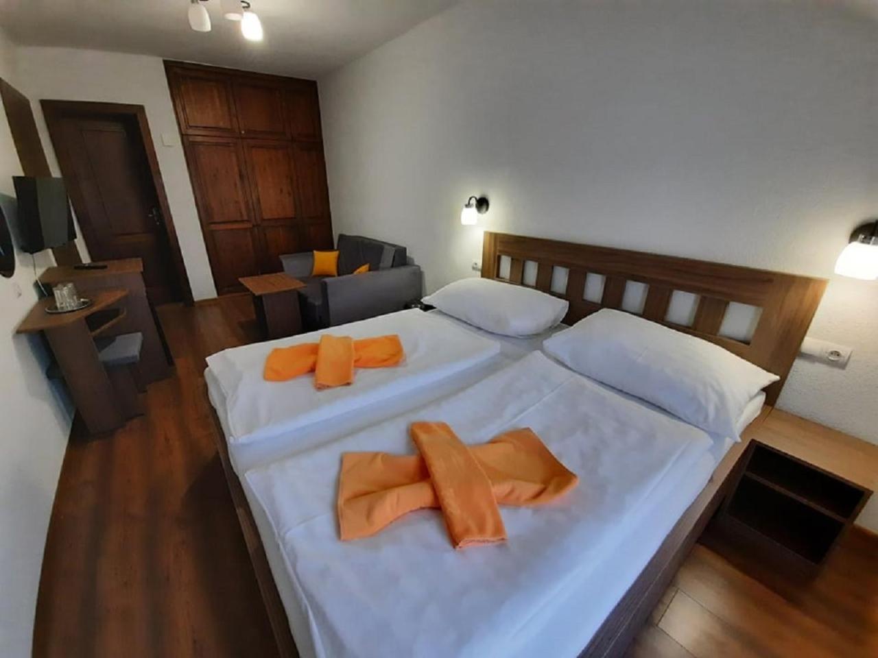 Double Room with Private Bathroom