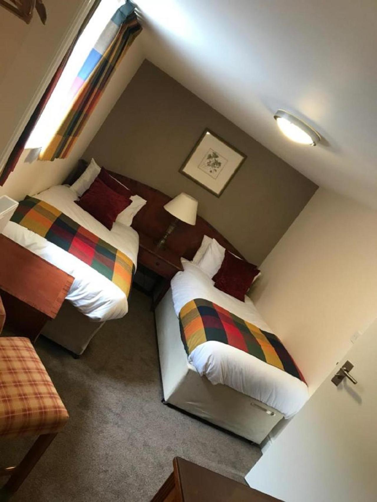 Standard Twin Room photo 3
