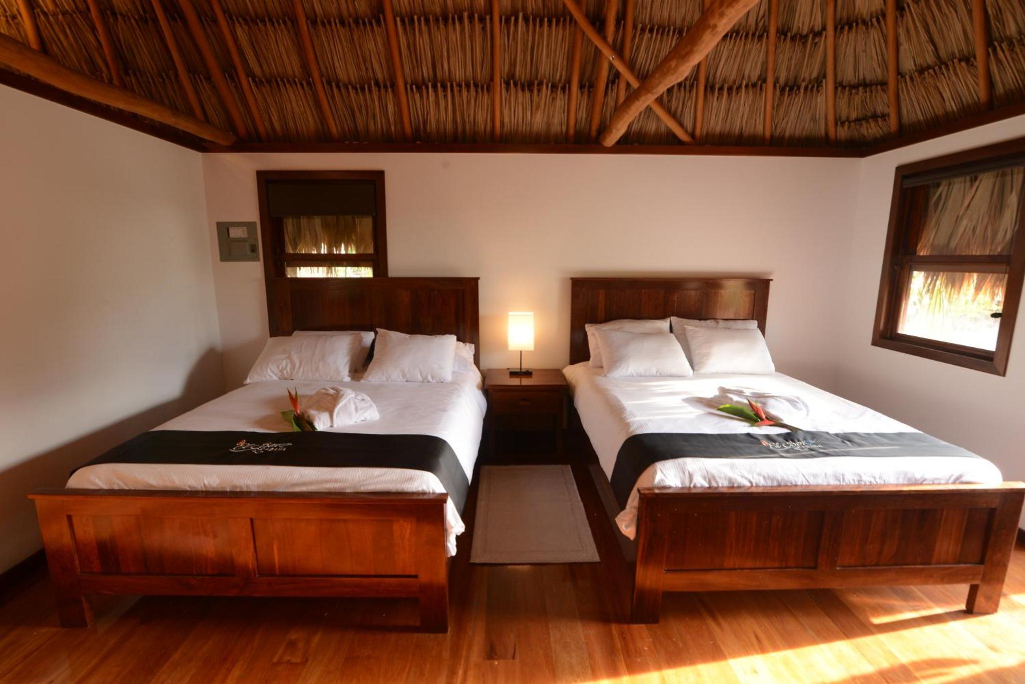Queen Suite with Sea View photo 2
