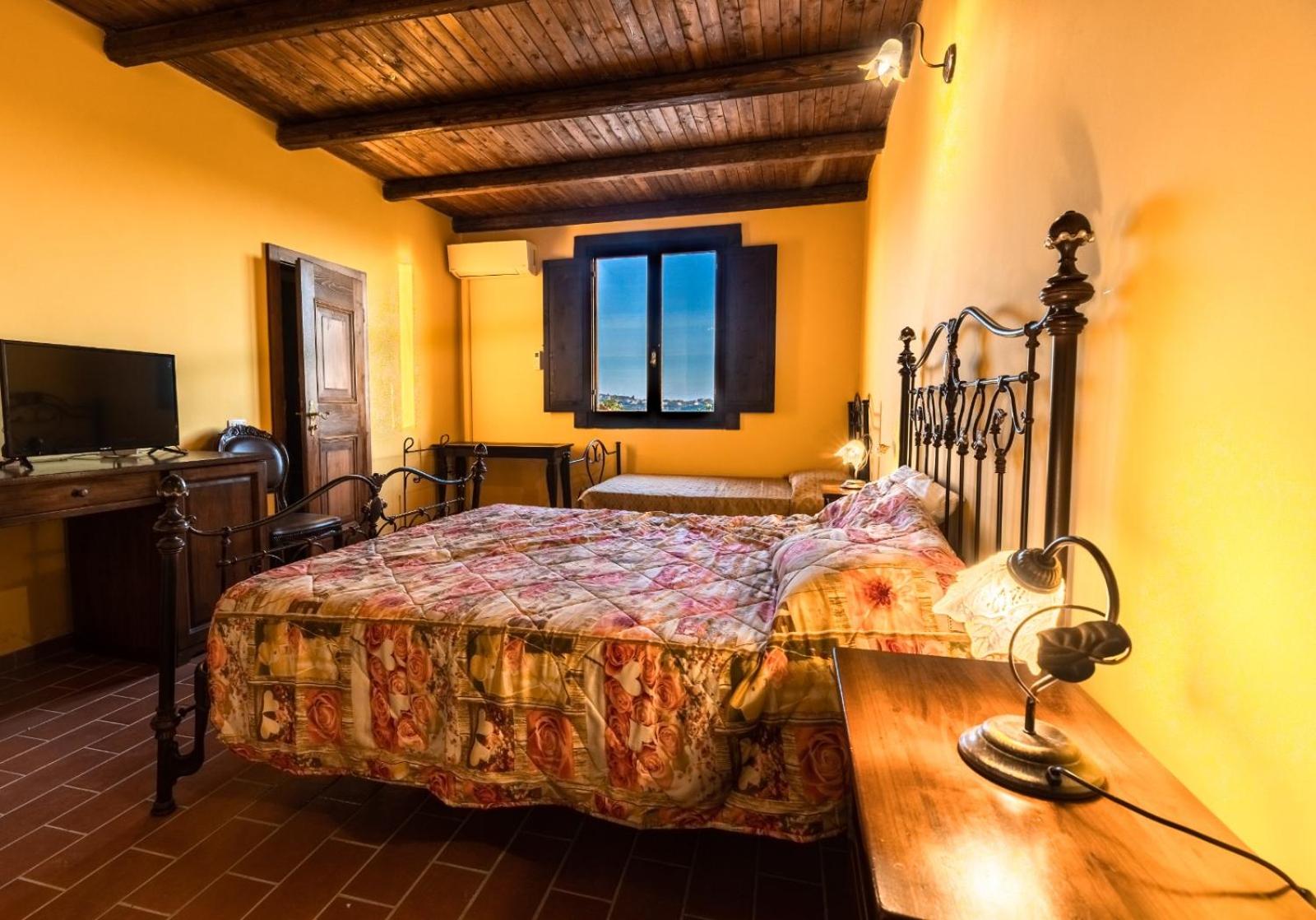 Triple Room with View photo 2