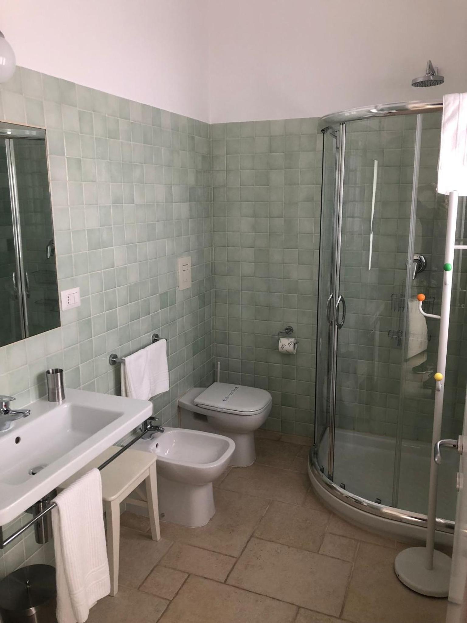 Apartment - Photo 11