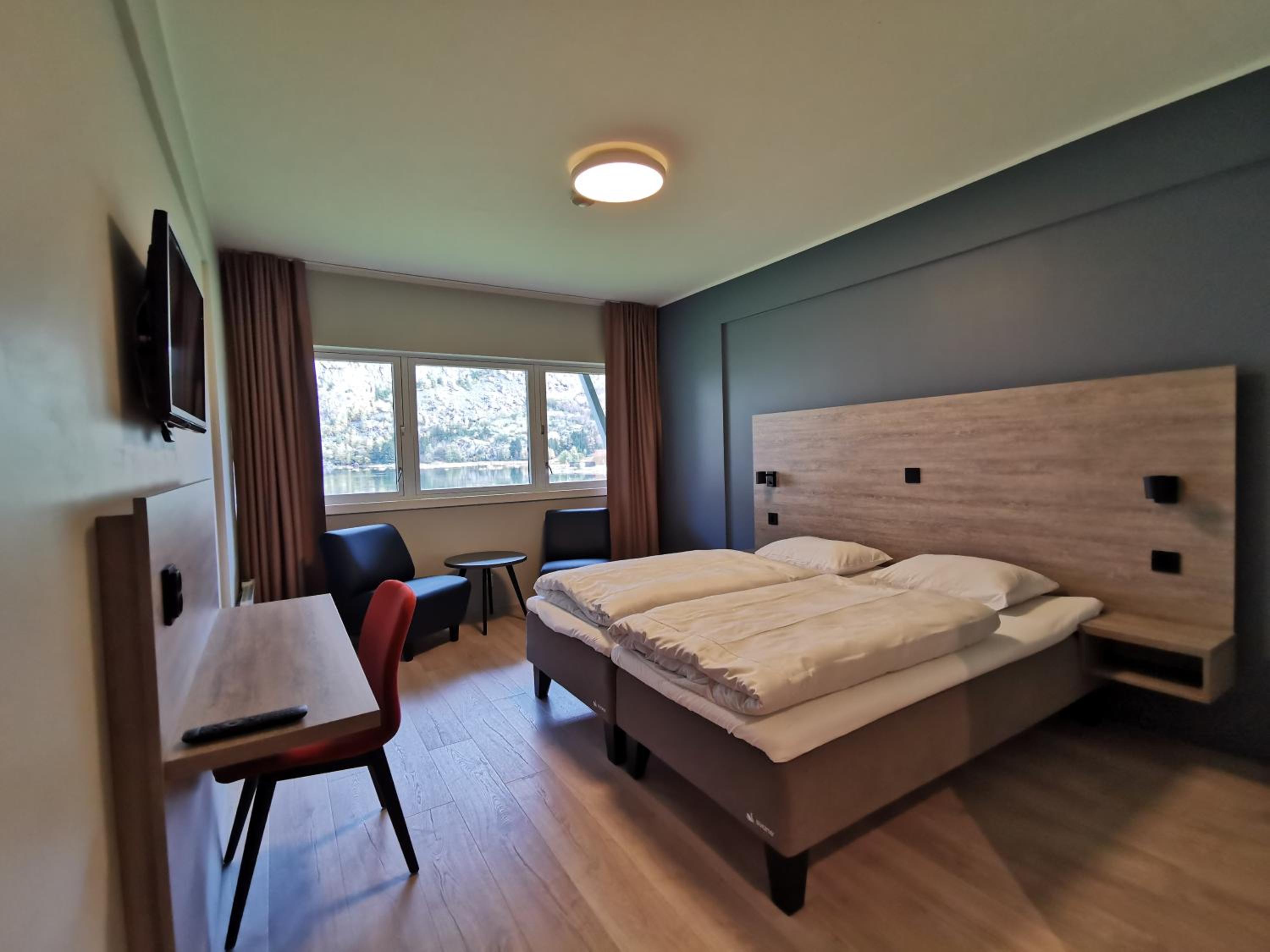 Double Room with Sea View - Photo 7