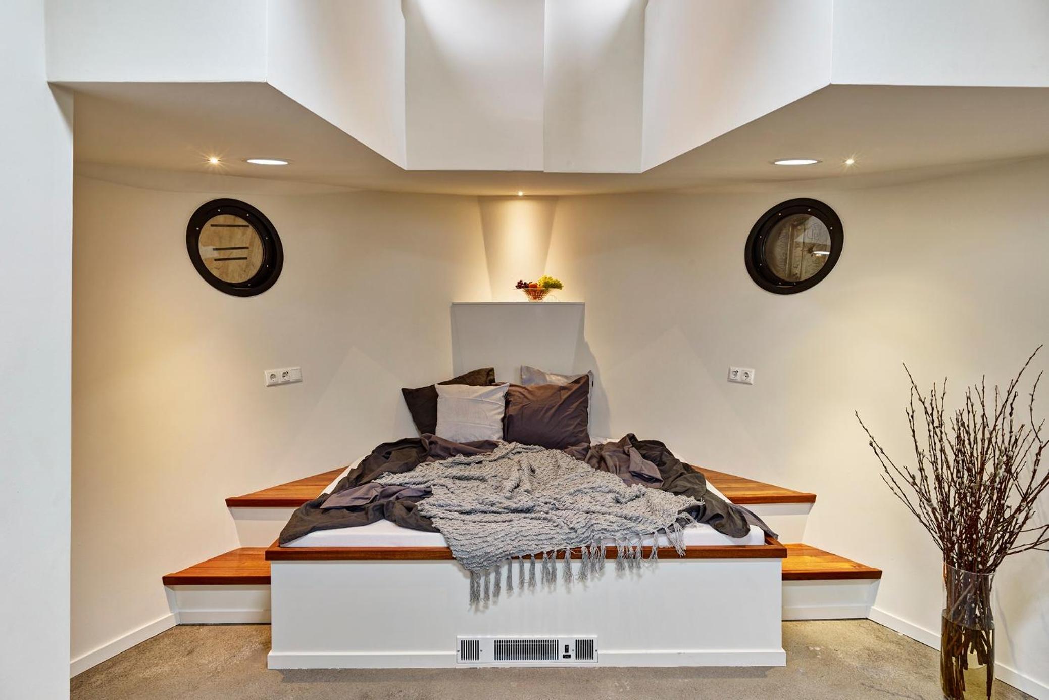 Double Room With Private Bathroom photo 2