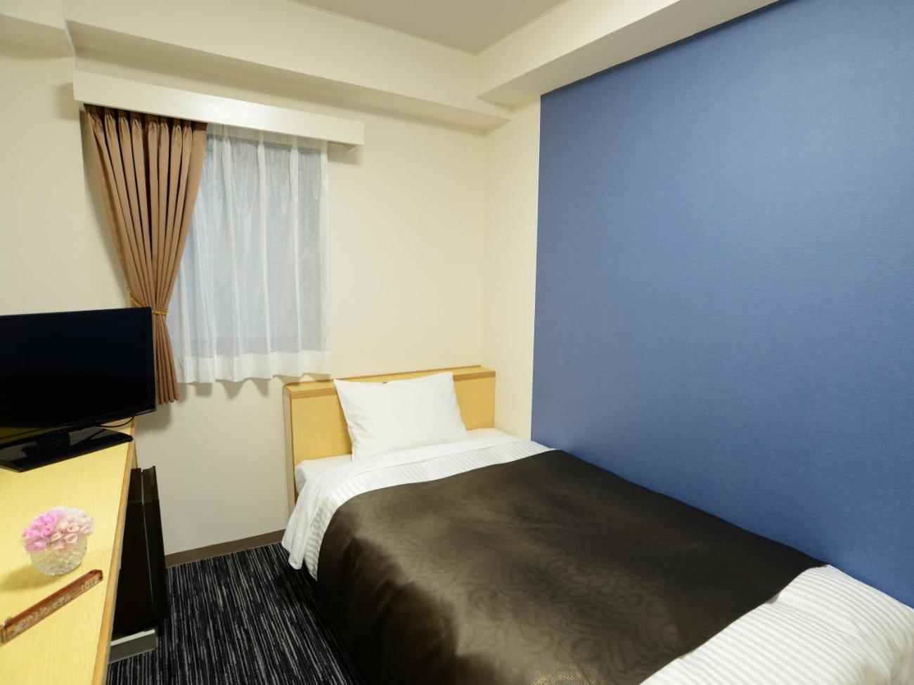 Standard Single Room - Smoking photo 2
