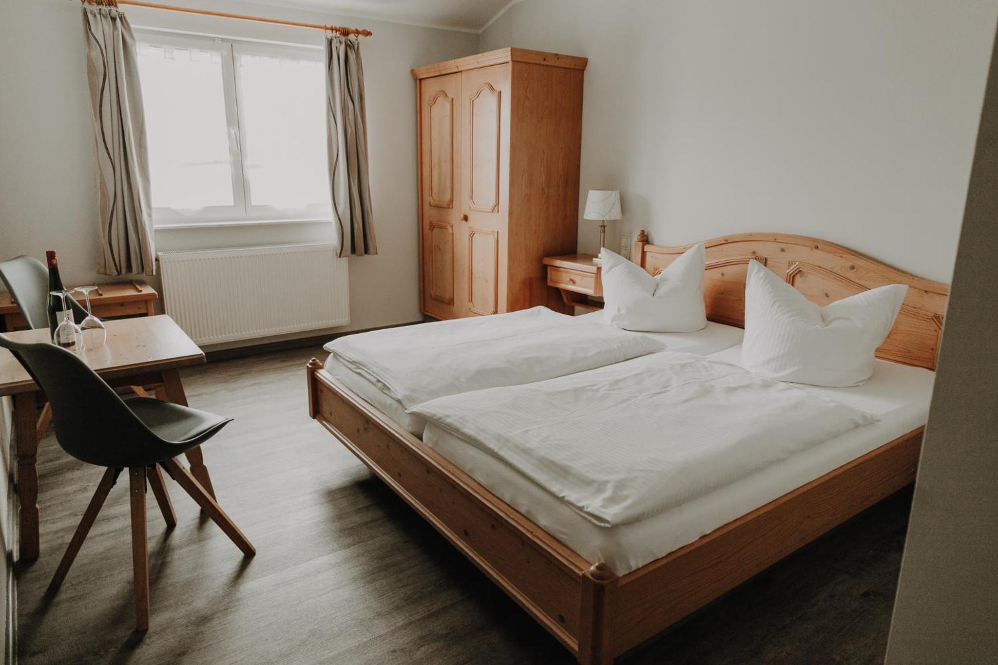 Double Room - Photo 2